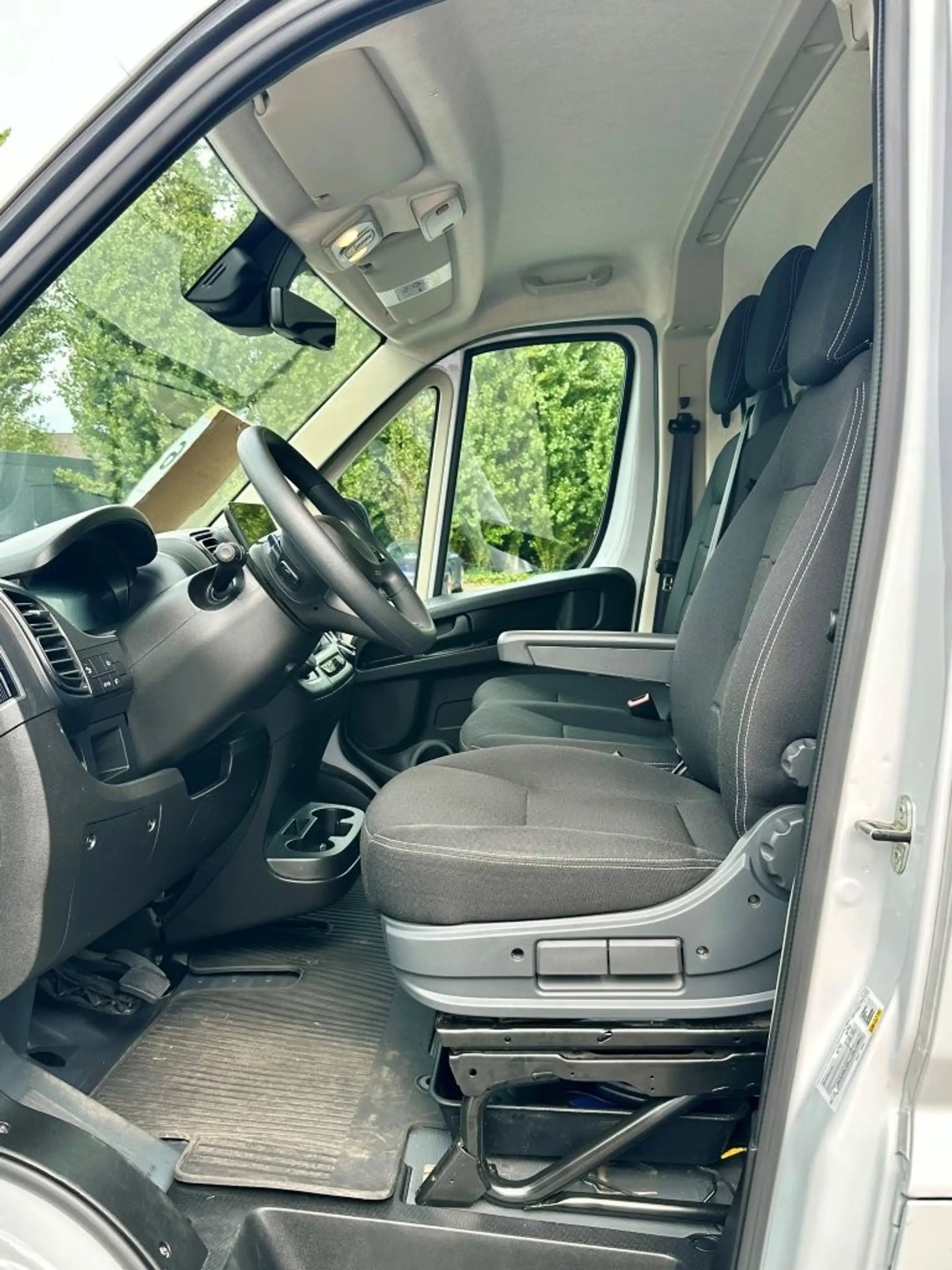 Peugeot Boxer ELECTRIC 435 L3H2- TOT 420 KM - 33.900€ - Leasing 1.173€/M — photo 10