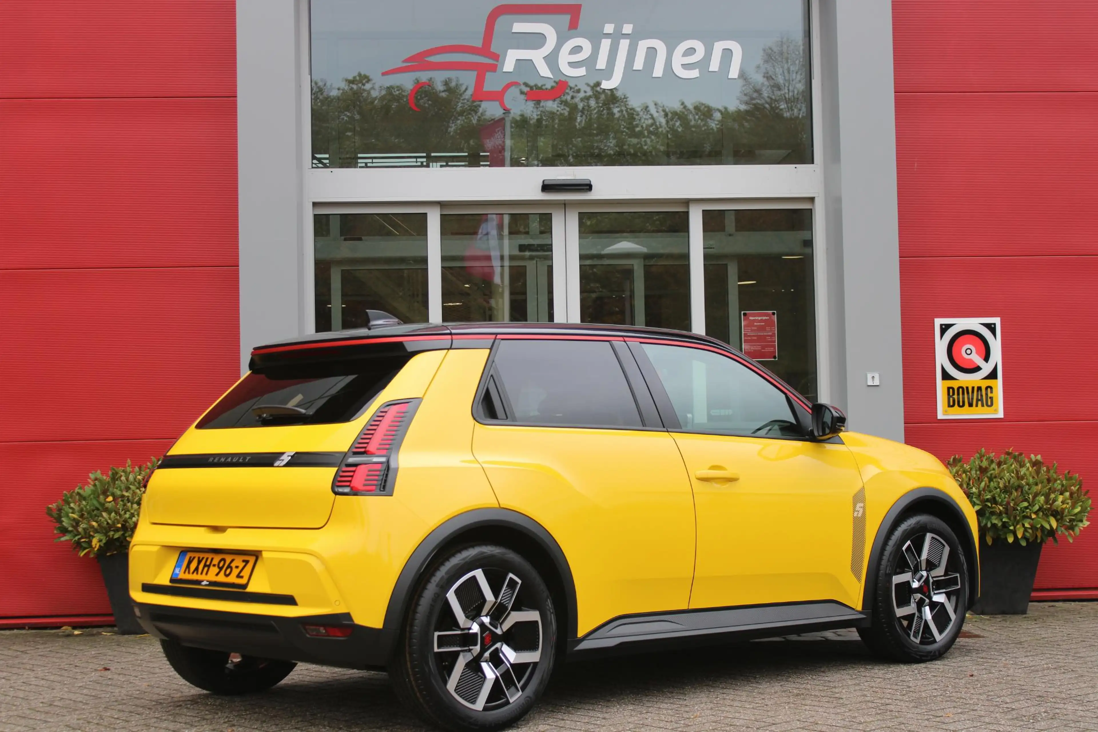 Renault R 5 COMFORT RANGE TECHNO 150PK 52 kWh *NIEUWE AUTO!* | — photo 4