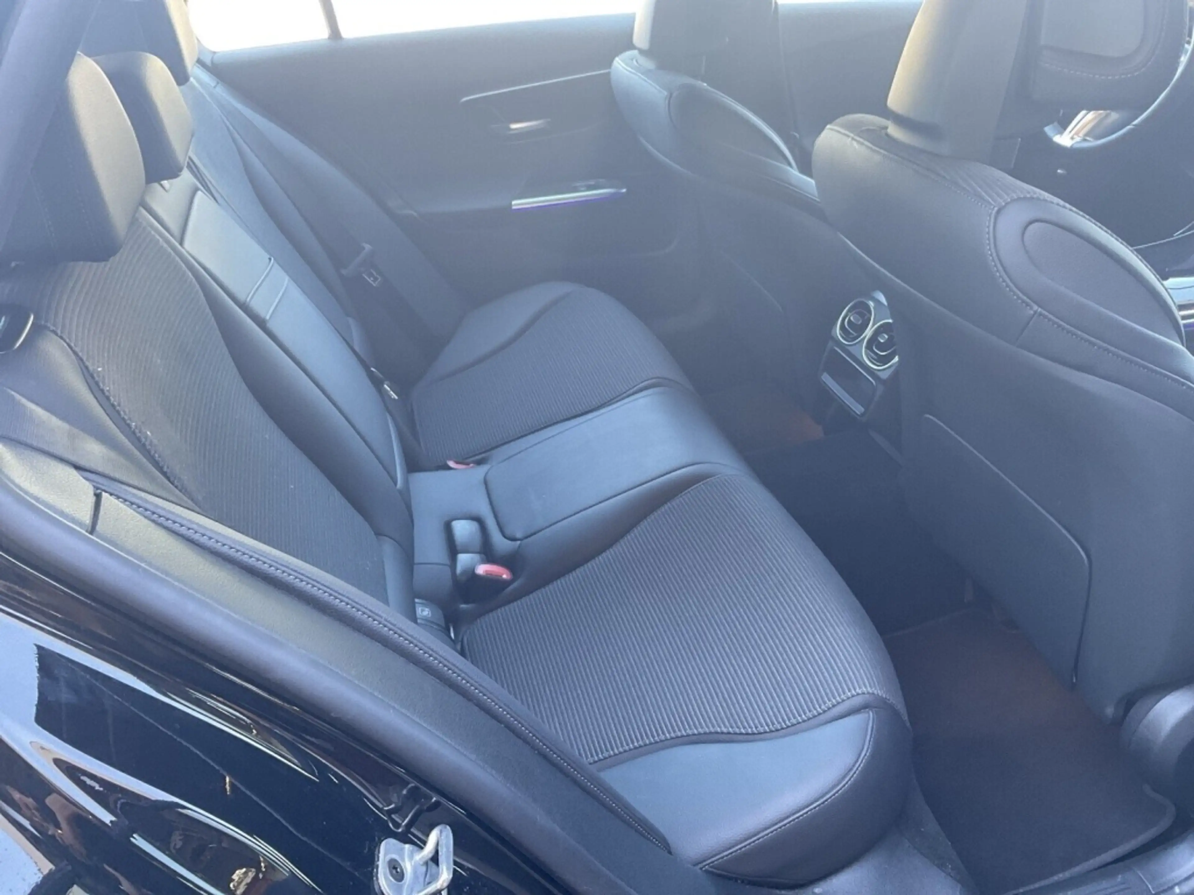 Mercedes-Benz C 180 T-Modell SpurW W-Paket PDC SHZ LED elSitz — photo 14
