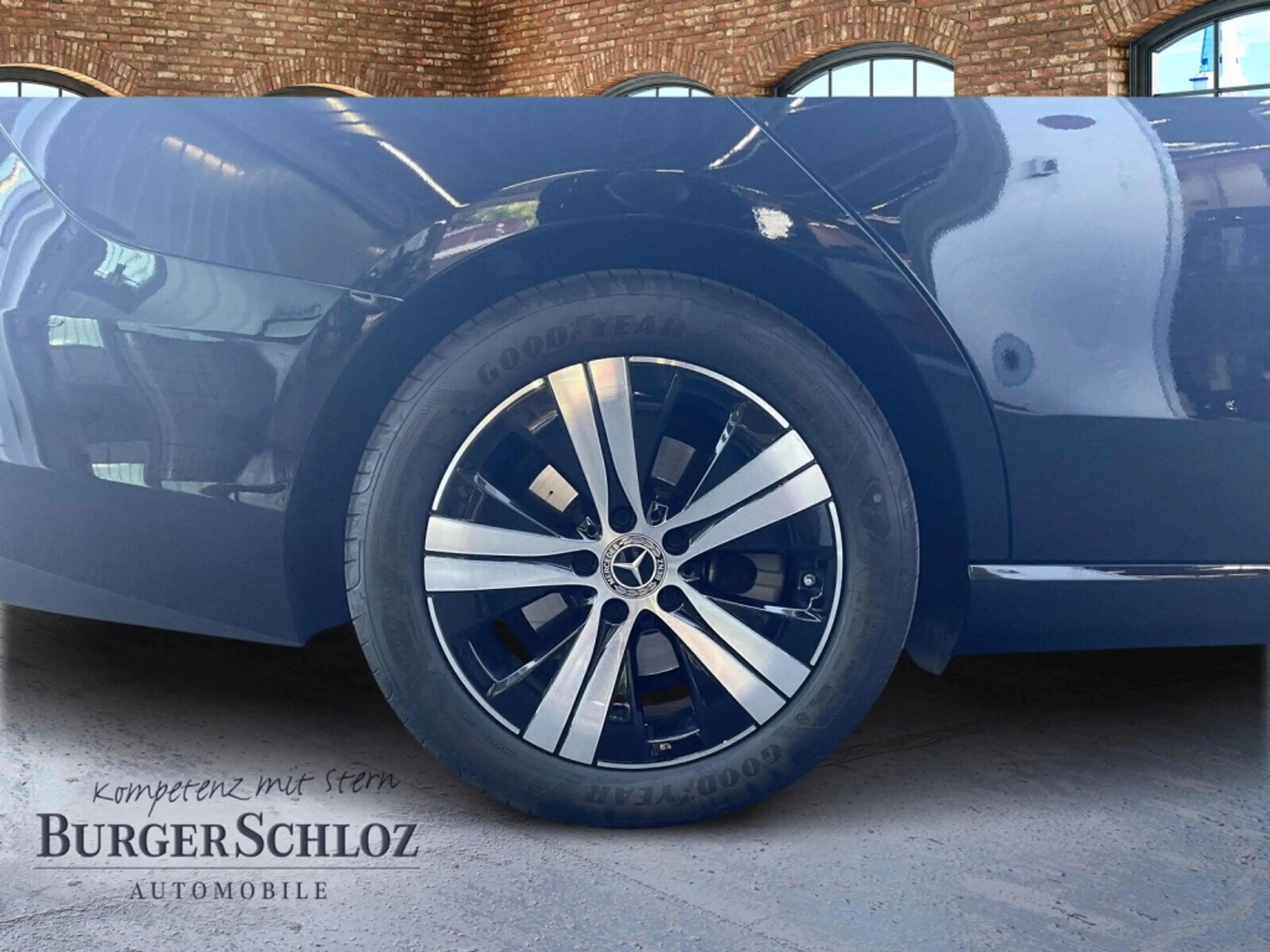 Mercedes-Benz C 180 T-Modell SpurW W-Paket PDC SHZ LED elSitz — photo 7