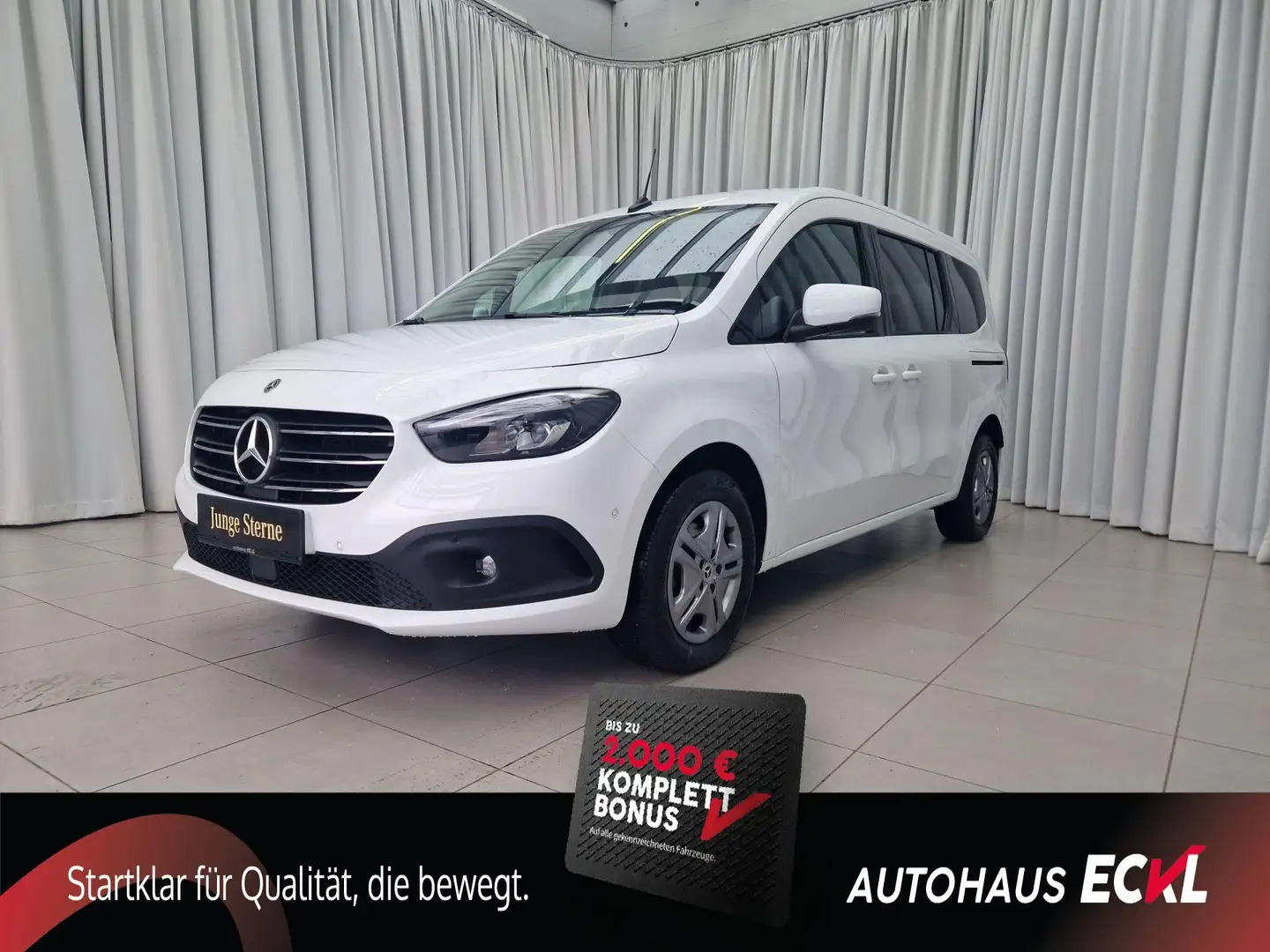 Mercedes-Benz Classe T T 180 STYLE Lang Blanc - 1