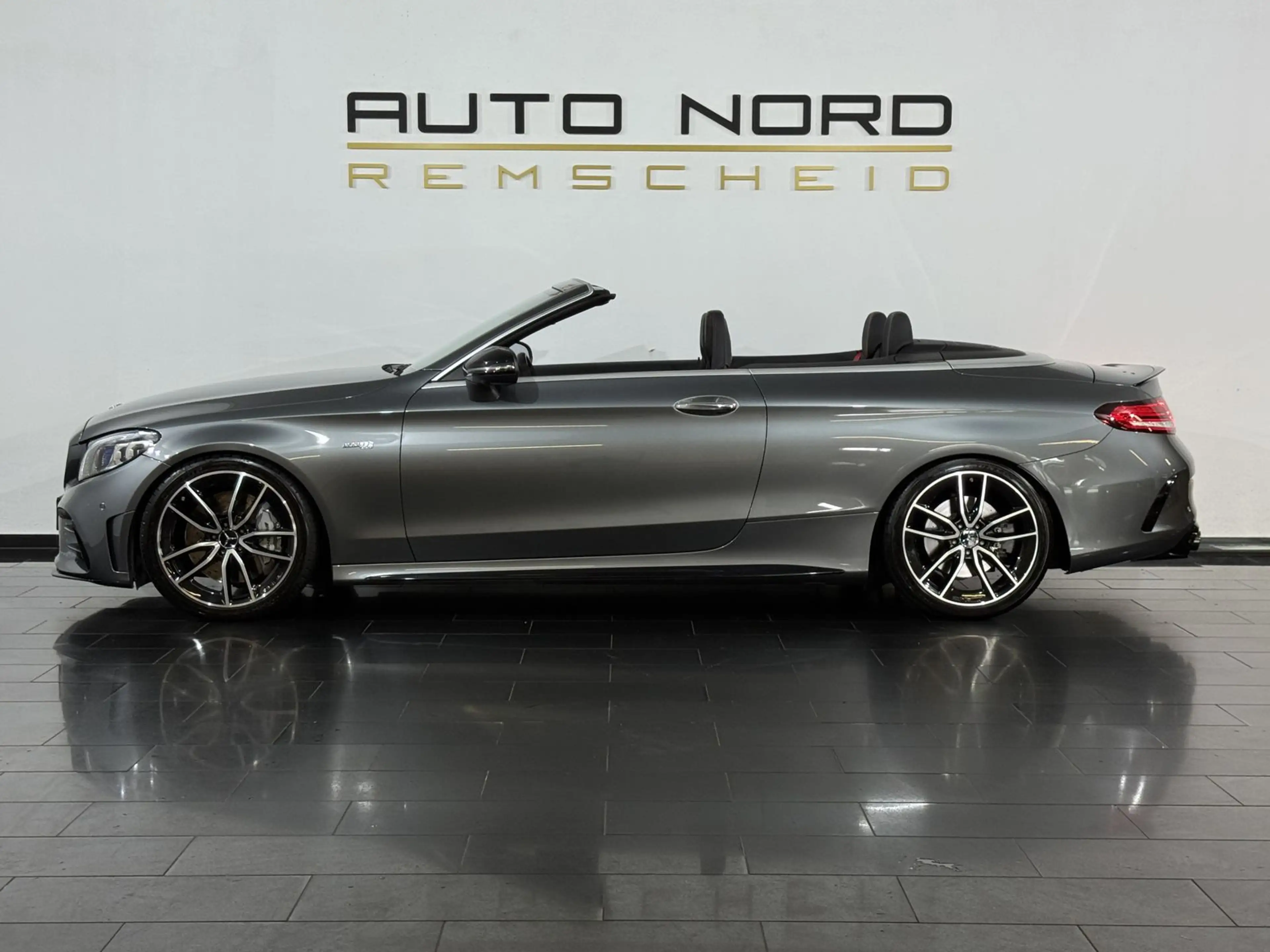 Mercedes-Benz C 43 AMG Cabrio *19"*Schale*S-AGA*HUD*Burmester* — photo 12