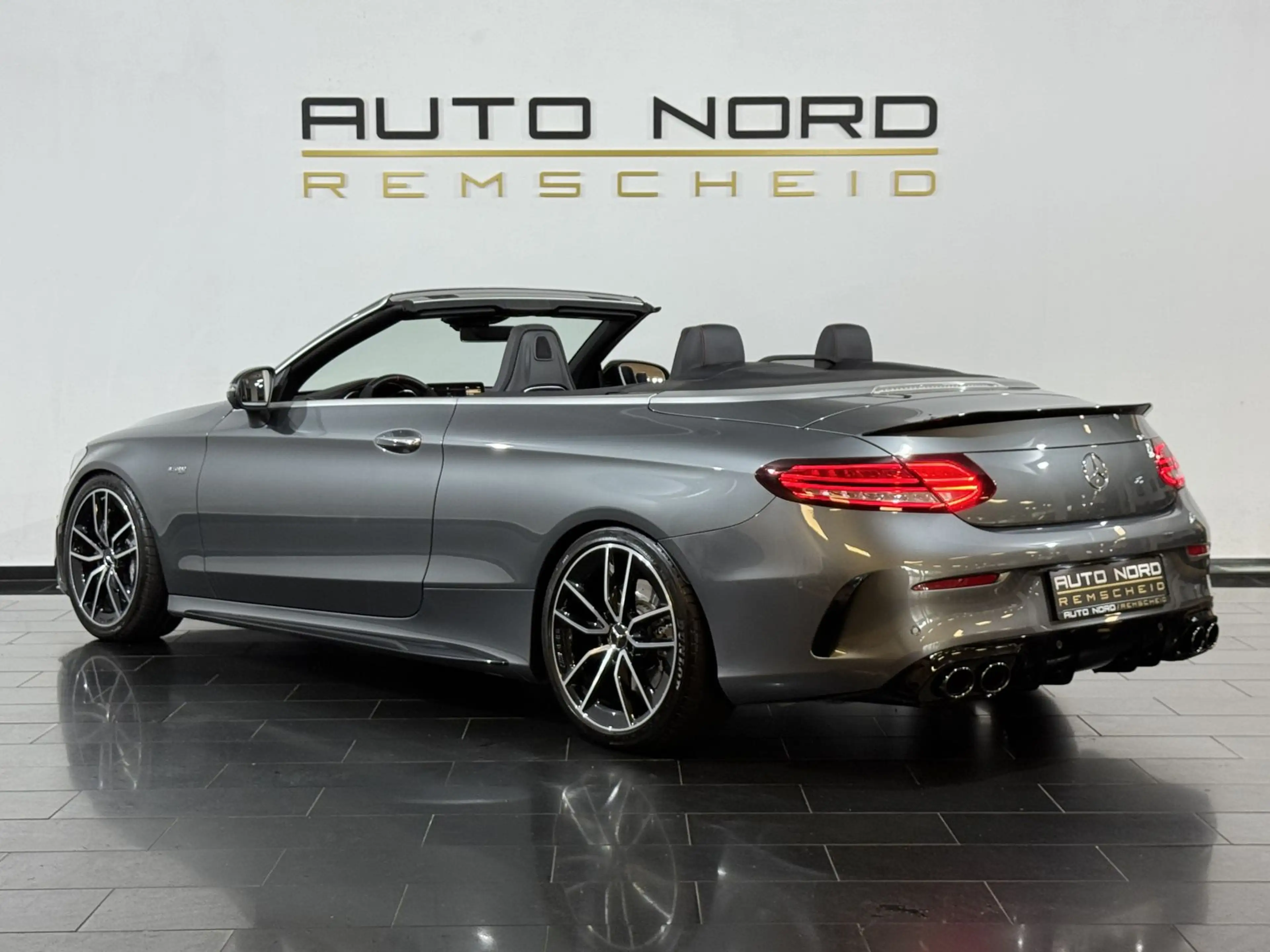 Mercedes-Benz C 43 AMG Cabrio *19"*Schale*S-AGA*HUD*Burmester* — photo 11