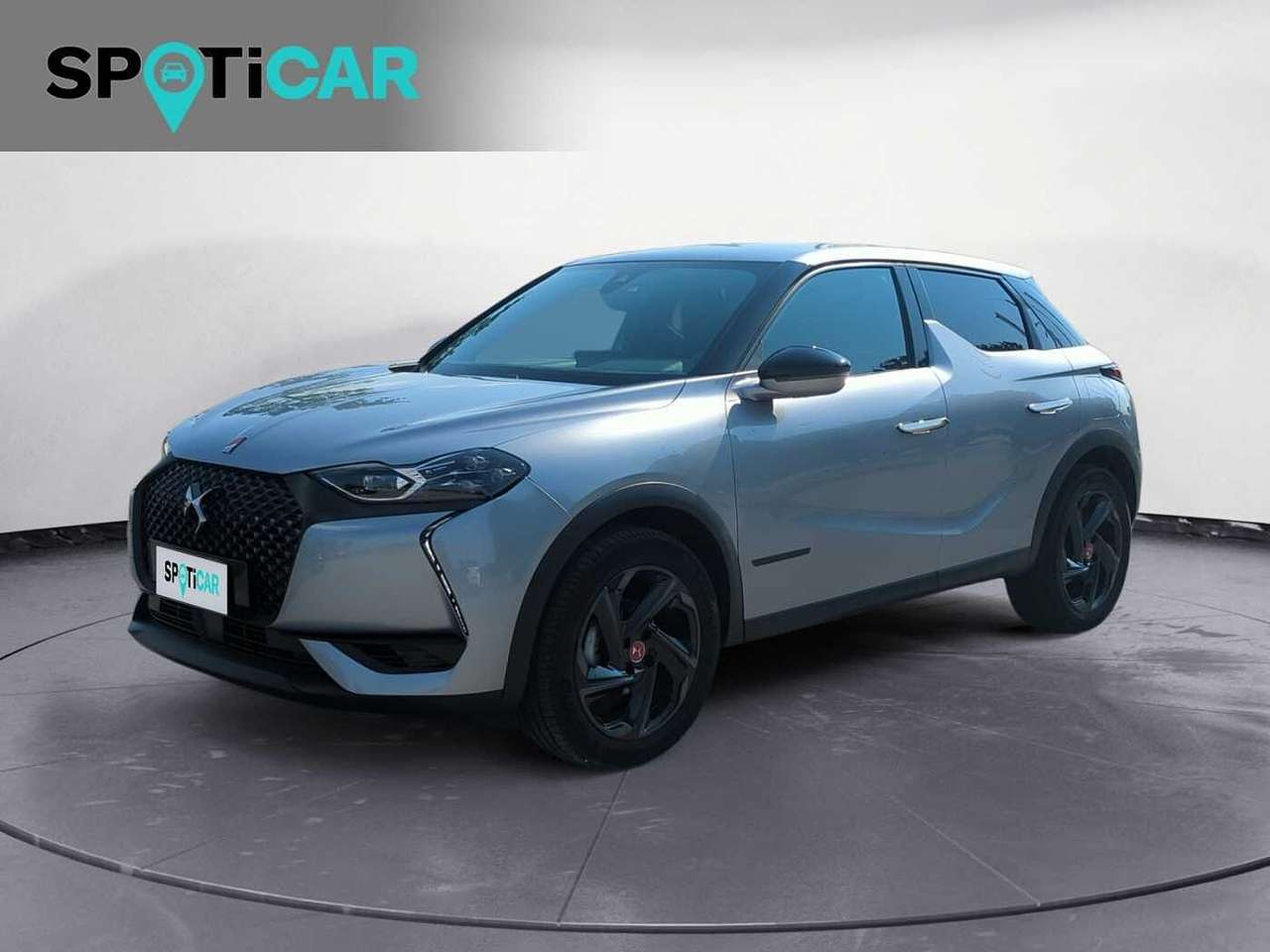 DS Automobiles DS 3 Crossback BlueHDi 100 Performance Line