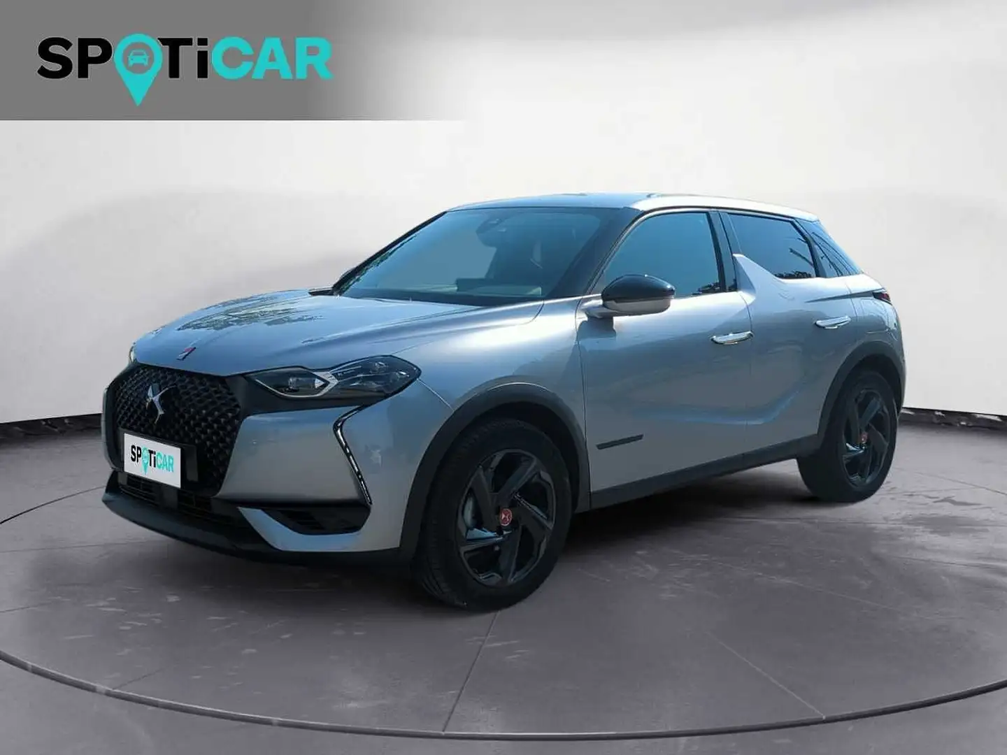 DS Automobiles DS 3 Crossback BlueHDi 100 Performance Line Grigio - 1
