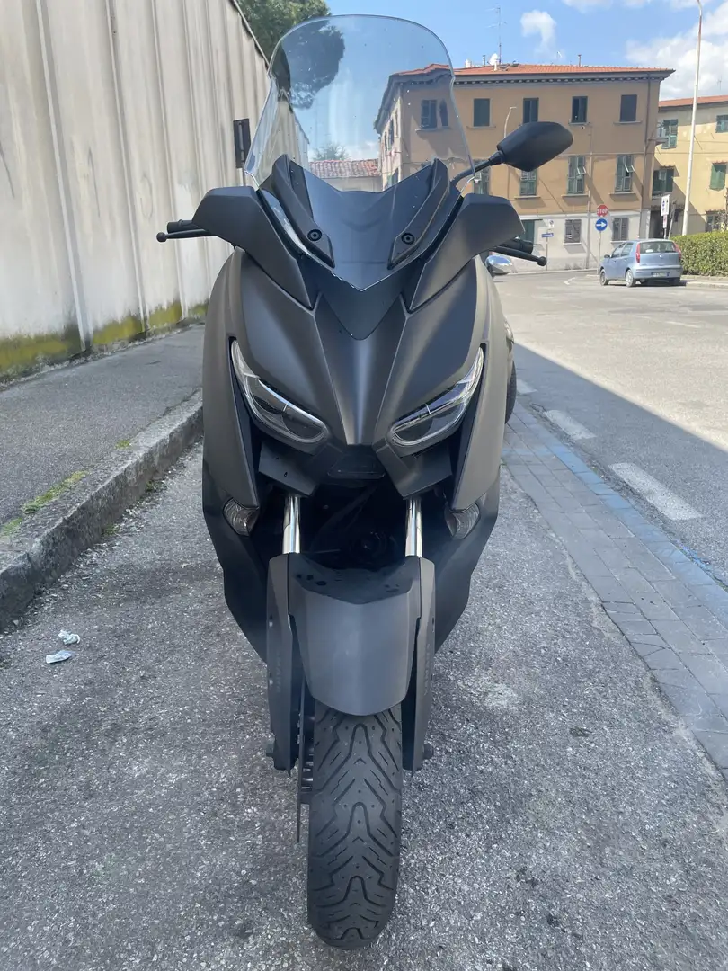 Yamaha X-Max 300 Černá - 1