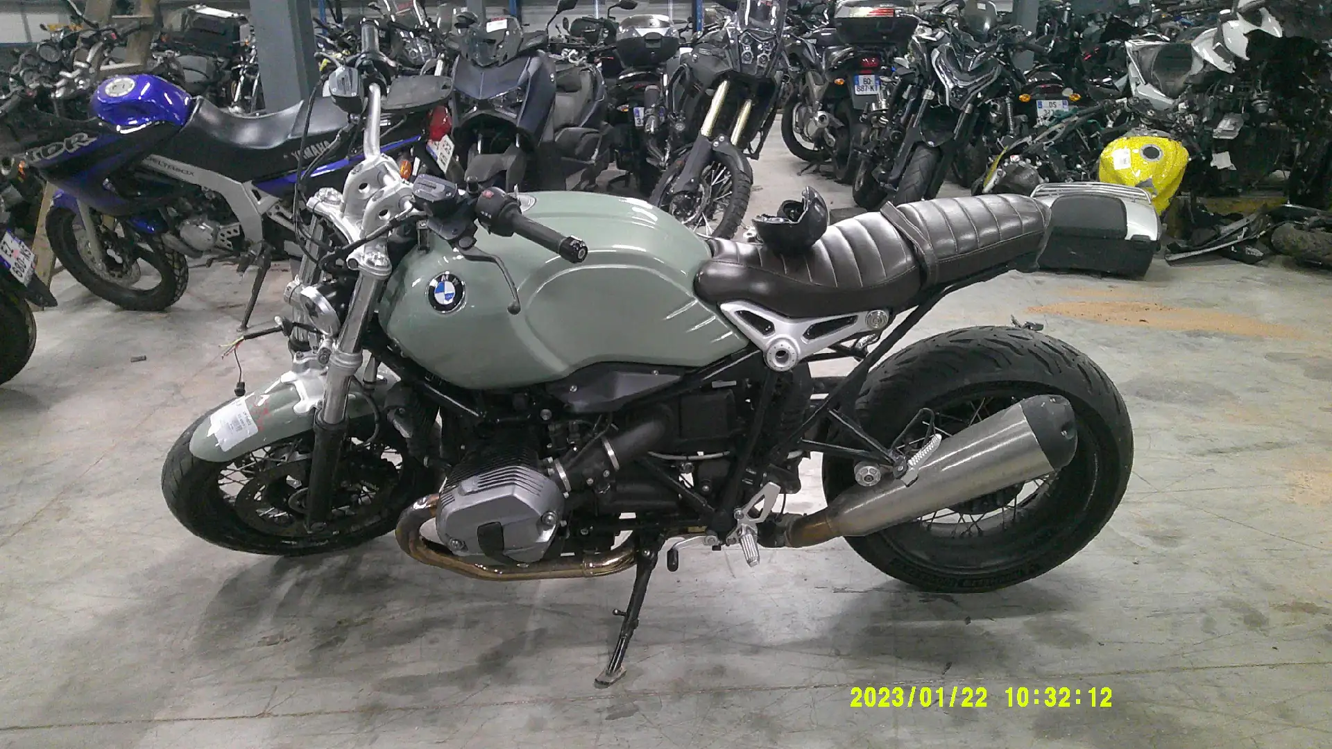 BMW R nineT - 1