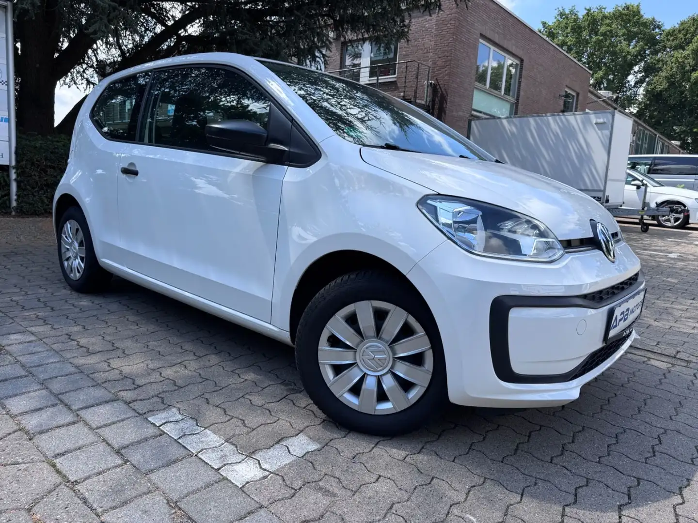 Volkswagen up! take up! GANZJAHRESREIFEN 2.BESITZ Blanco - 1