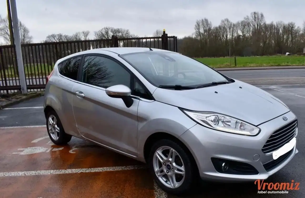 Ford Fiesta 1.6 TDCI 95 TITANIUM