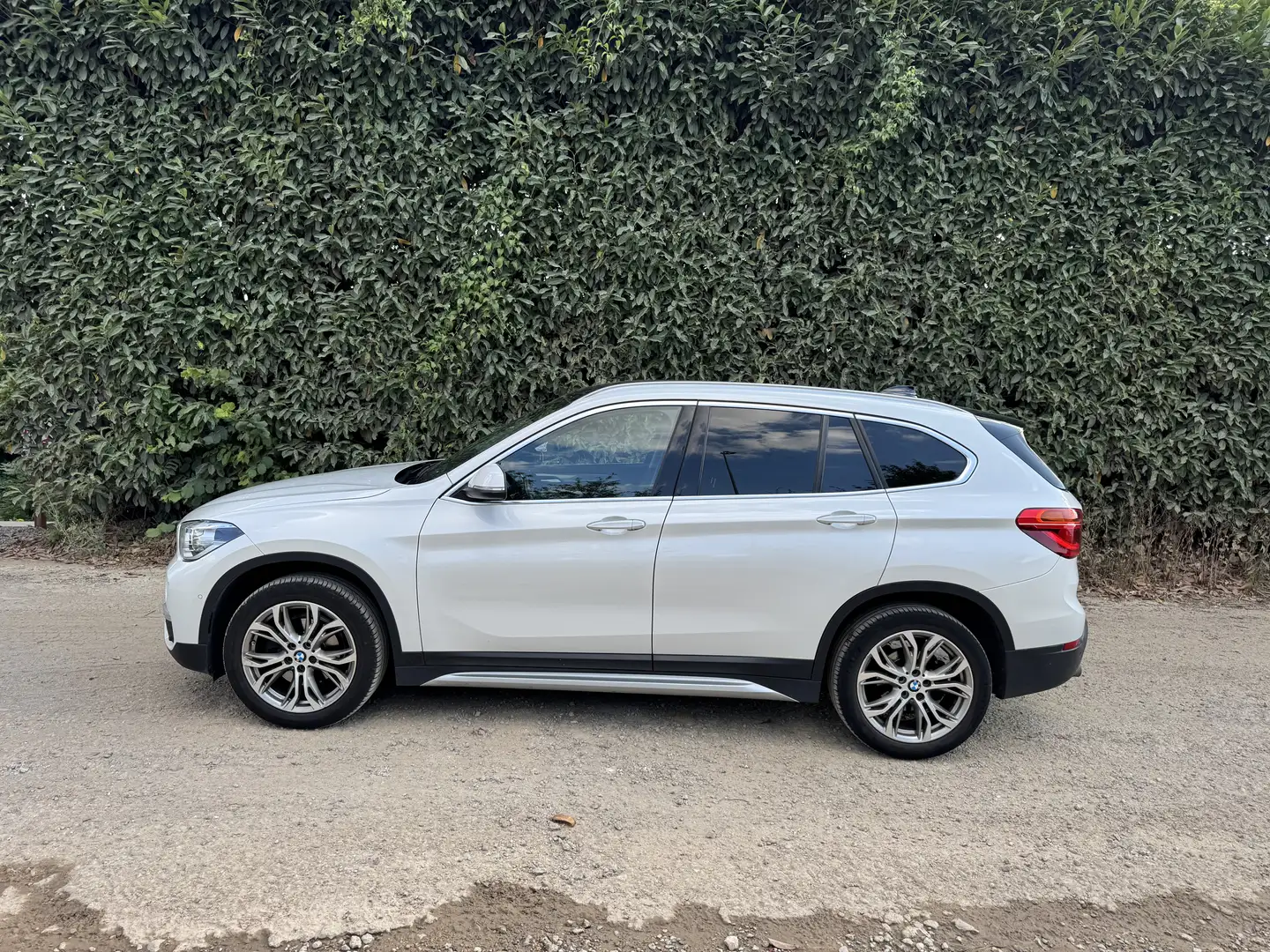 BMW X1 BMW X s drove 18d - 1