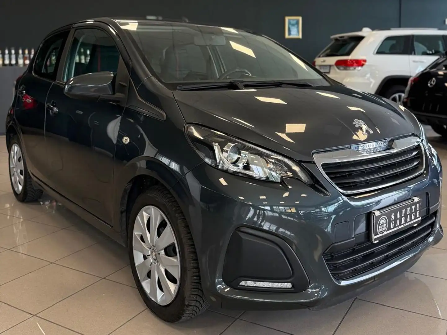 Peugeot 108 108 5p 1.2 vti 12v Active Grigio - 1