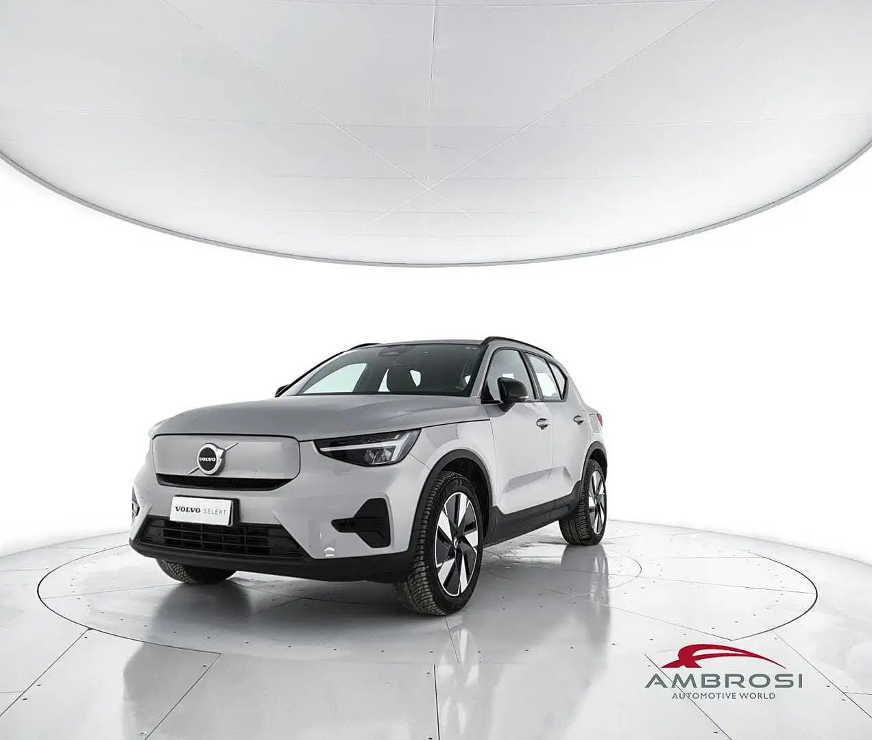 Volvo XC40 Recharge Pure Elect. Single Motor Exten. Range RWD Marrón - 1