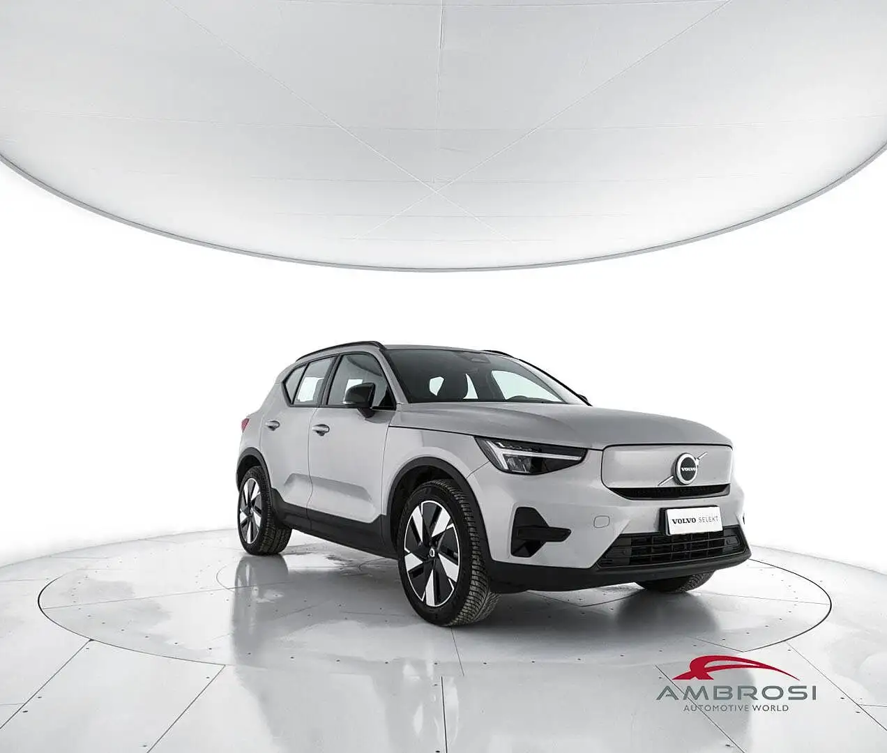 Volvo XC40 Recharge Pure Elect. Single Motor Exten. Range RWD Marrón - 2