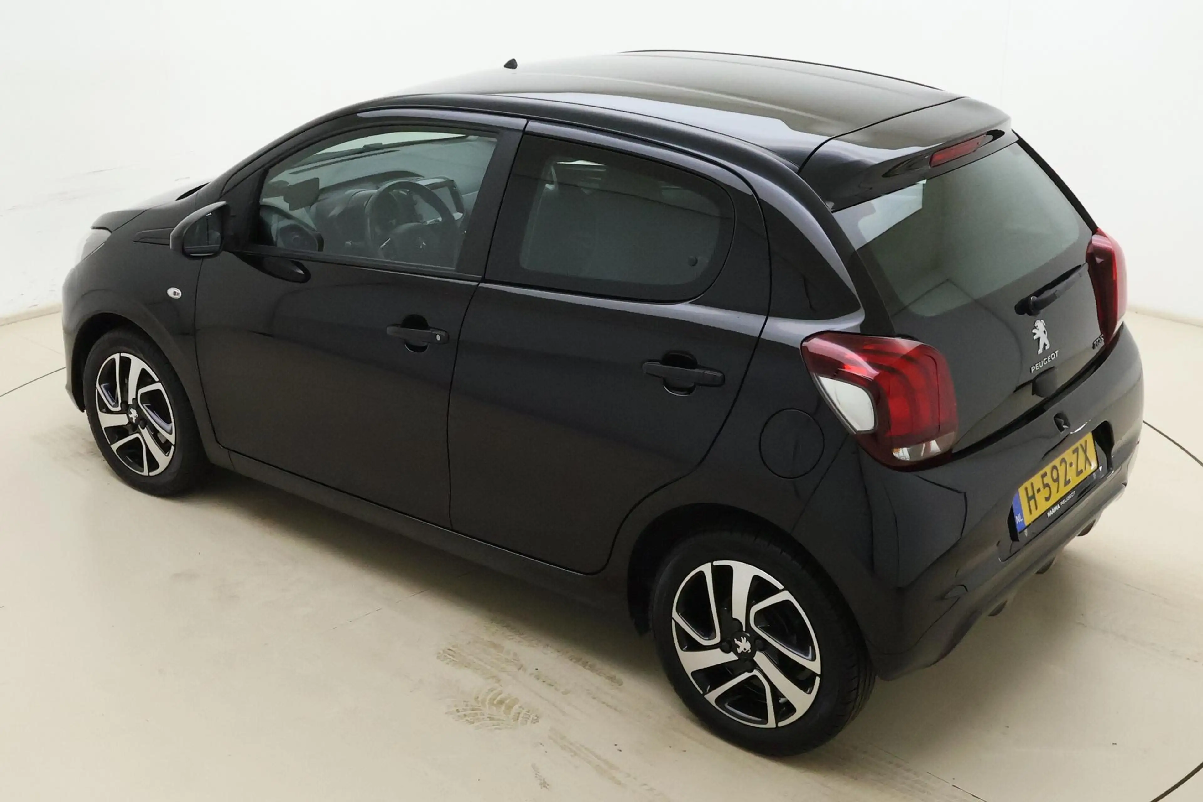 Peugeot 108 1.0 e-VTi Allure | Apple carplay/Android auto | Na — photo 4