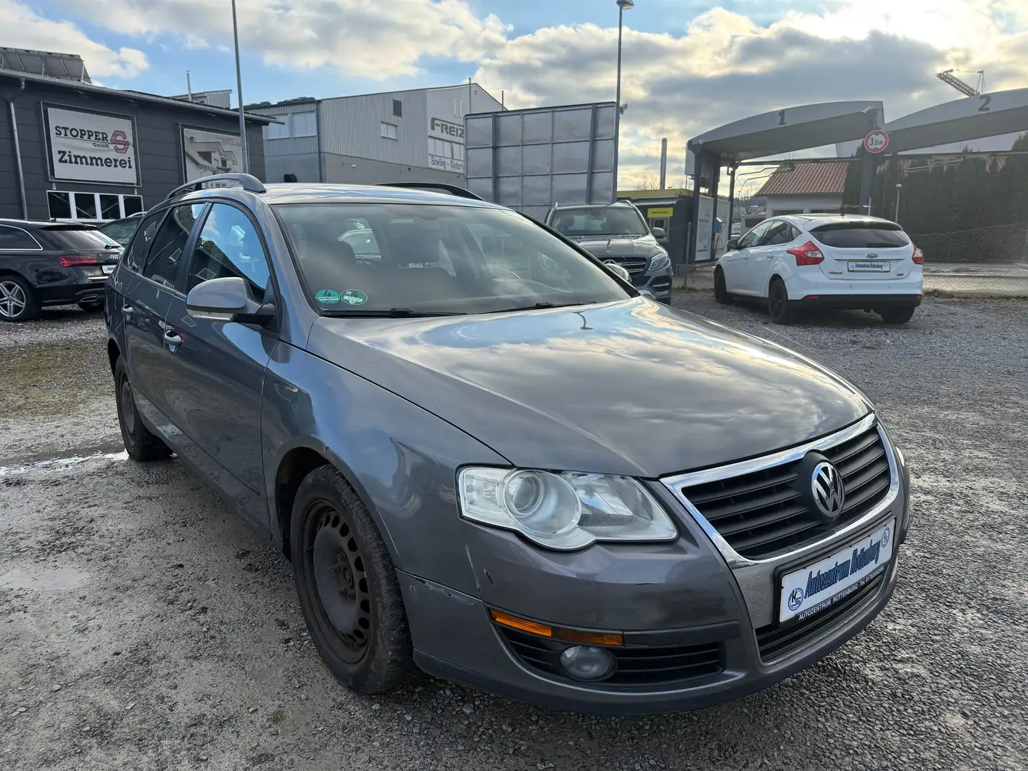 Volkswagen Passat Variant Trendline - KLIMA - SHZ - EURO 4 - TÜV 12/2025- Gris - 1