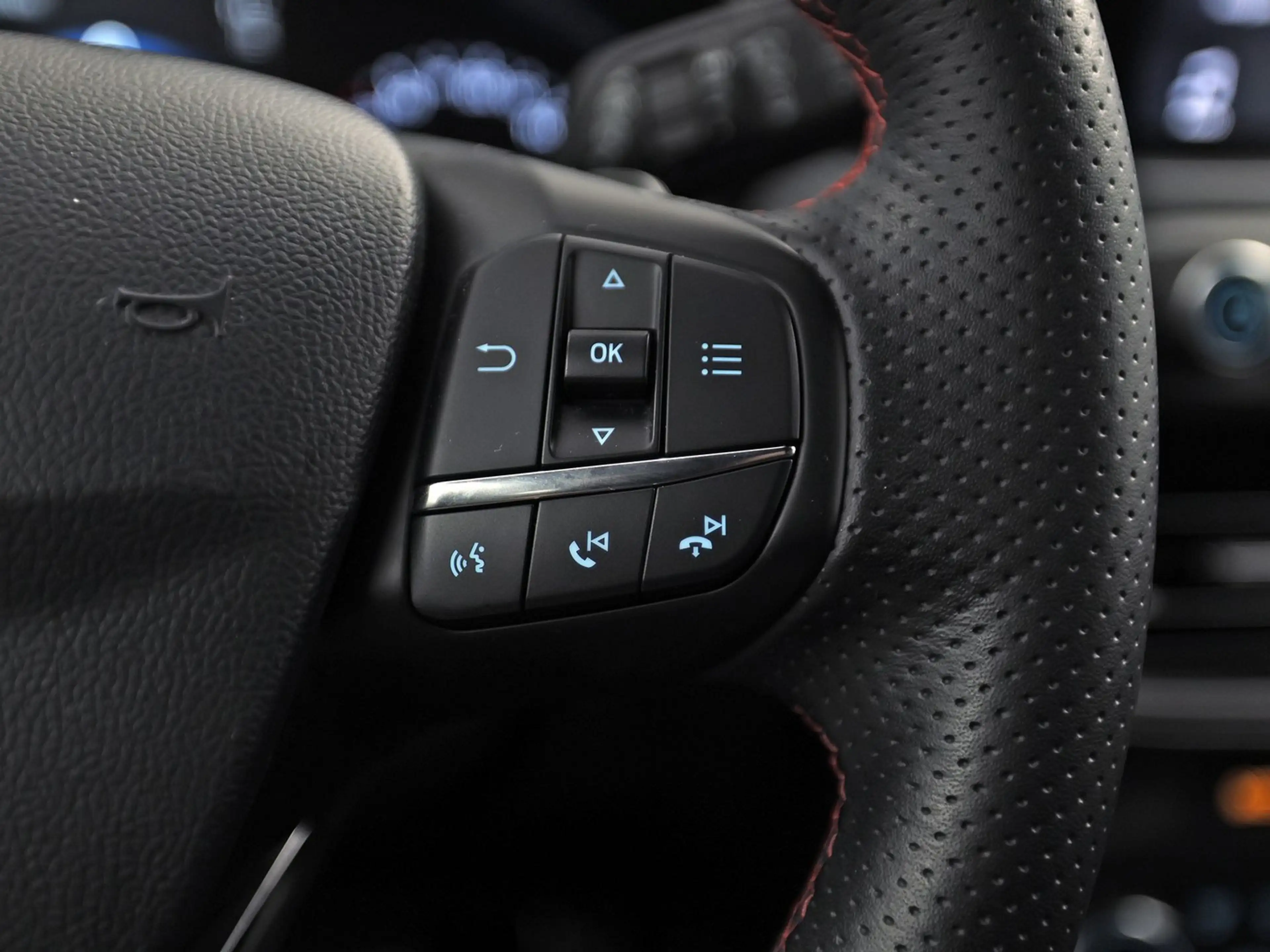 Ford Focus Wagon 1.0 EcoBoost ST Line Automaat (APPLE CARPLAY — photo 22