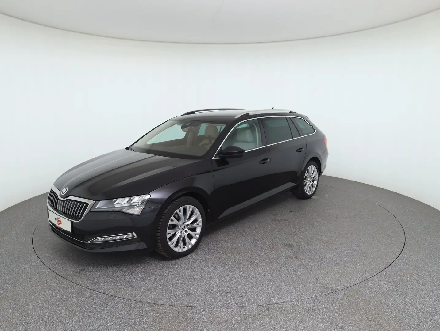 Skoda Superb Combi 2.0 TDI Style LED+NAVI+RADAR+RFK+LM Schwarz - 2