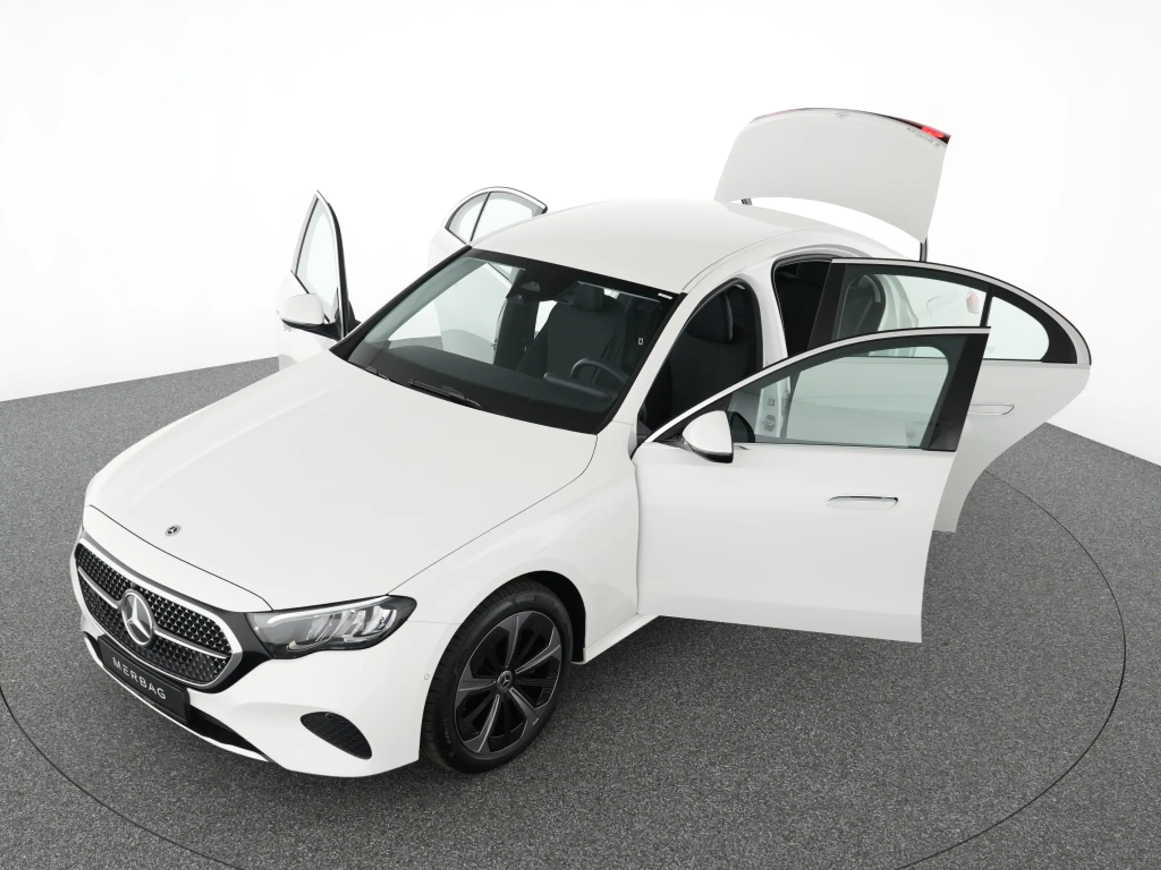 Mercedes-Benz E 300 de Avantgarde Advanced AHK Distronic LED — photo 12