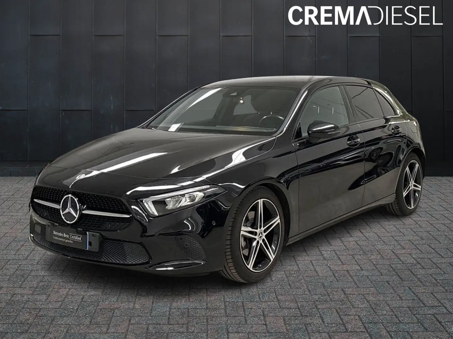 Mercedes-Benz A 200 A 200 d Sport Night edition auto Nero - 1
