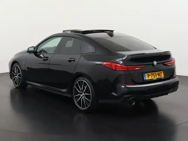 BMW 2 Series view 6