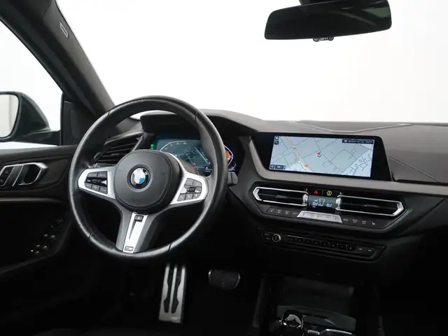 BMW 2 Series view 5