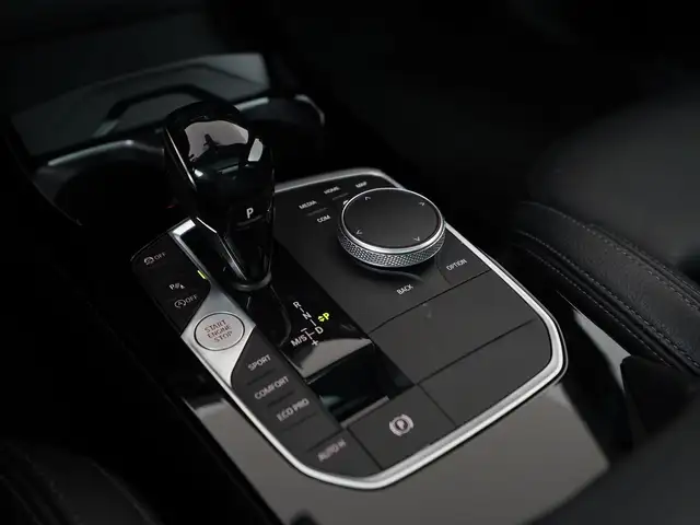BMW 2 Series view 10