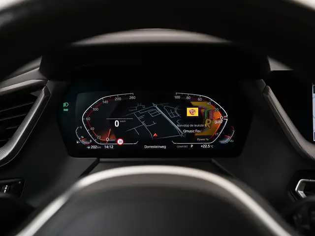 BMW 2 Series view 8