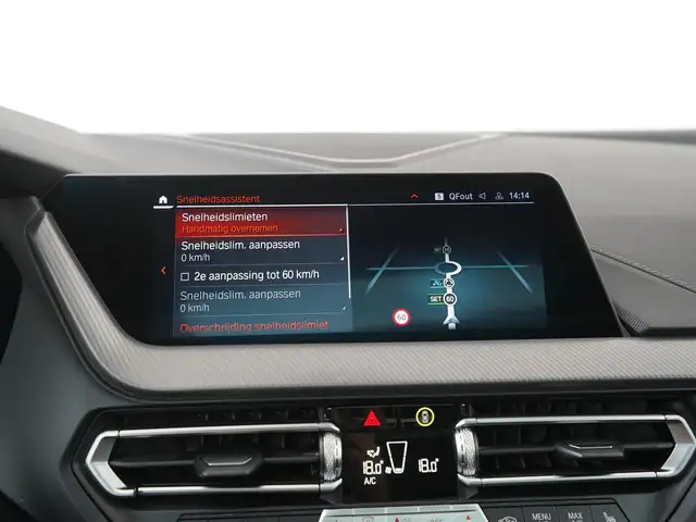 BMW 2 Series view 24