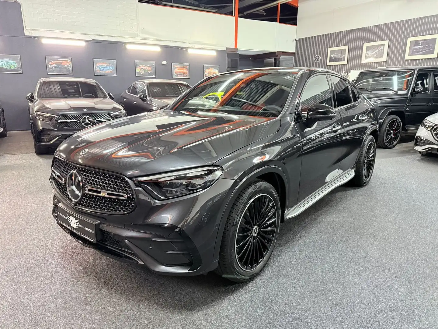 Mercedes-Benz GLC 300 4M Coupé AMG Premium PANO/BURMEST/NIGHT/ Gris - 1