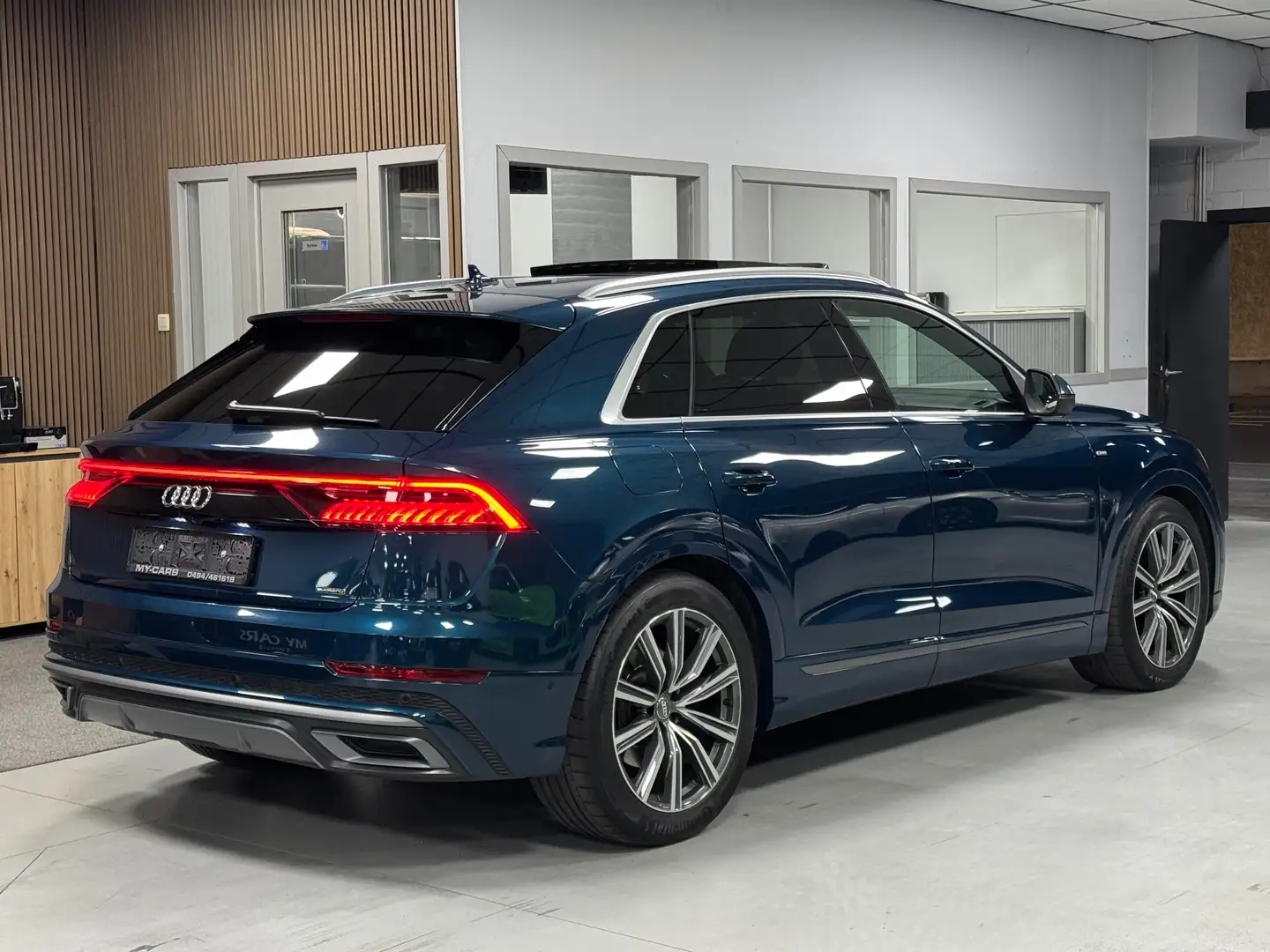 Audi Q8 Tdi 286 CV S-Line Full Option Pano Airmatic lazer Blauw - 2
