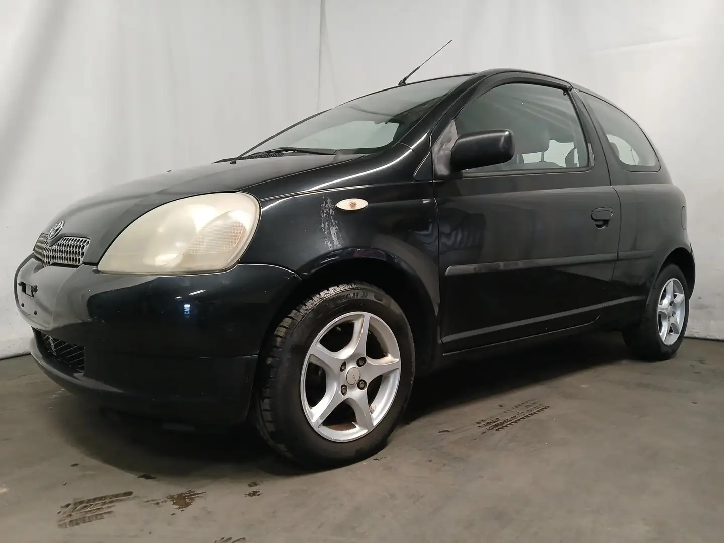 Toyota Yaris 1.3-16V VVT-i Sol - Airco - Cruise - LM Velgen - S Negro - 2