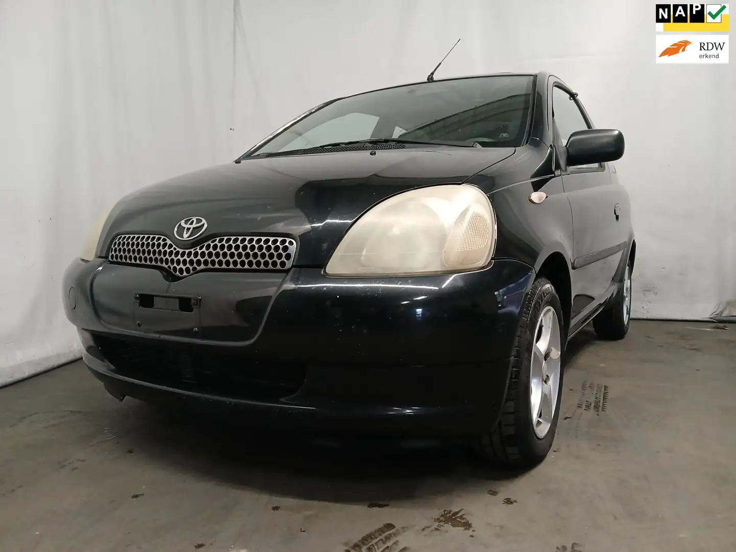 Toyota Yaris 1.3-16V VVT-i Sol - Airco - Cruise - LM Velgen - S Negro - 1