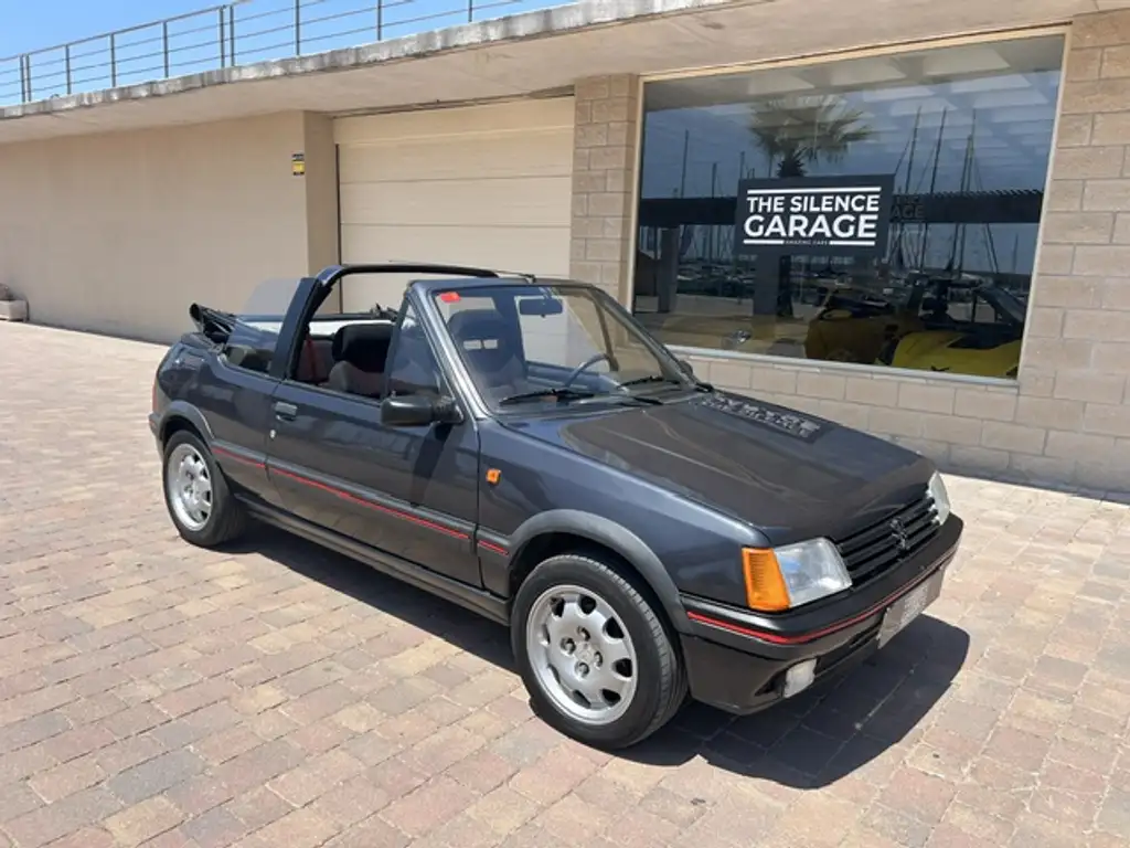 Peugeot 205 1990 из Европы — купить под ключ