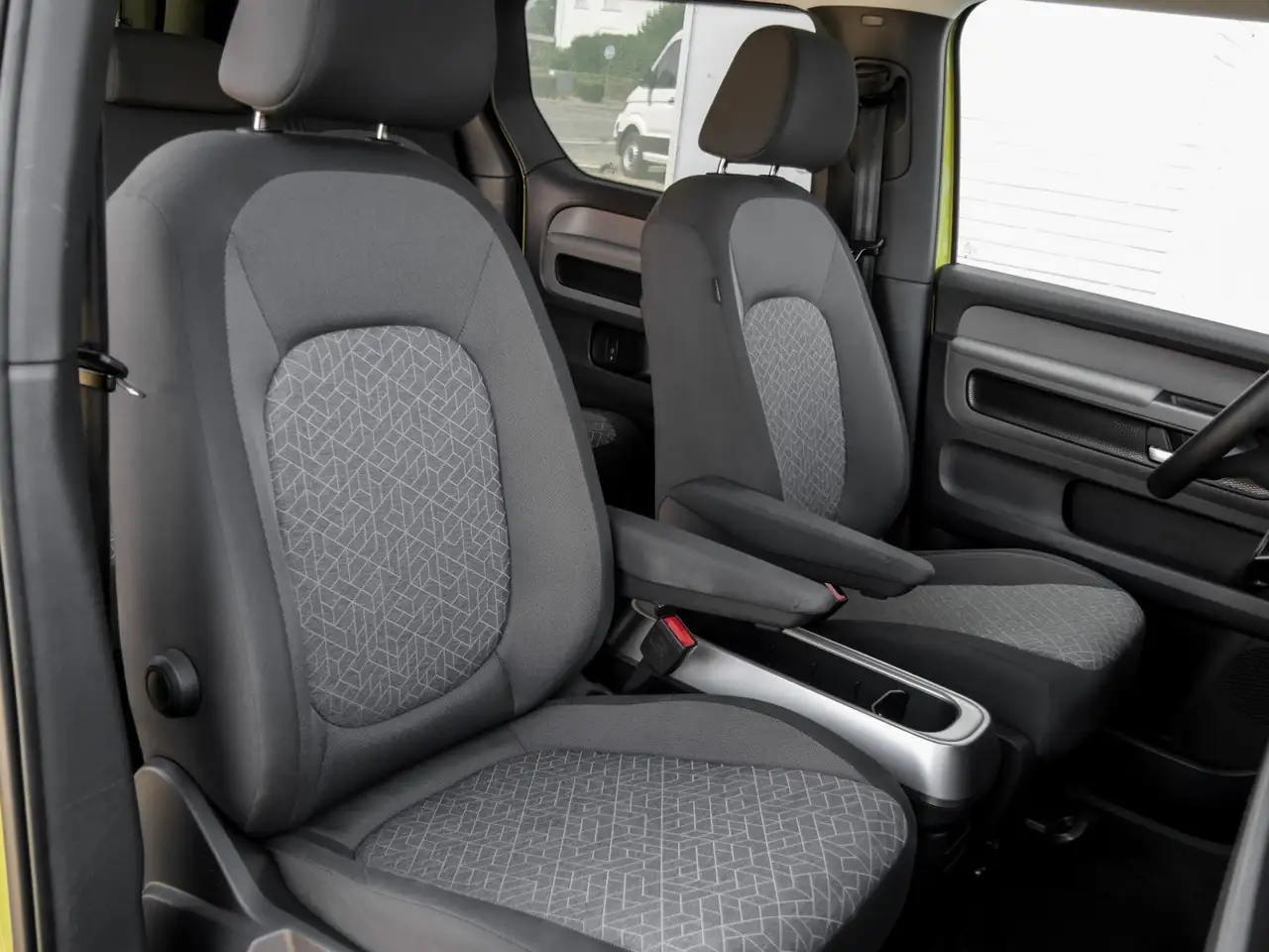 Volkswagen Id. Buzz ID.Buzz Pro IQ.Light Navi AHK 21" TravelAss. Ke..., миниатюра 6