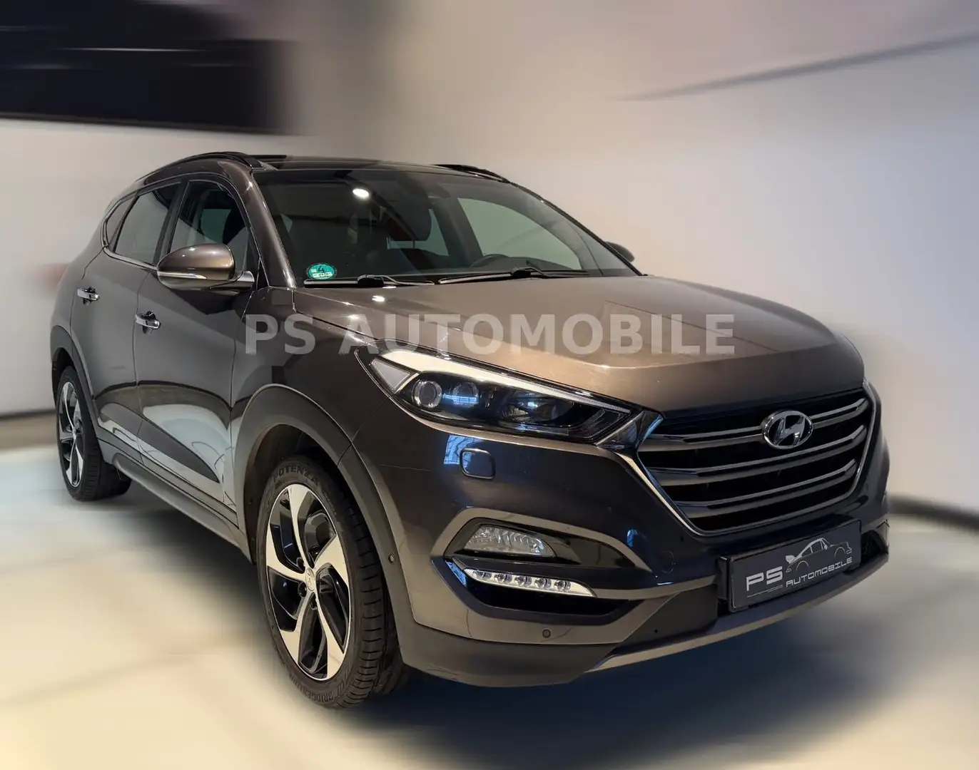 Hyundai TUCSON 1.6 T-GDI Premium 4WD DCT*1HD*LED*NAVI Braun - 2