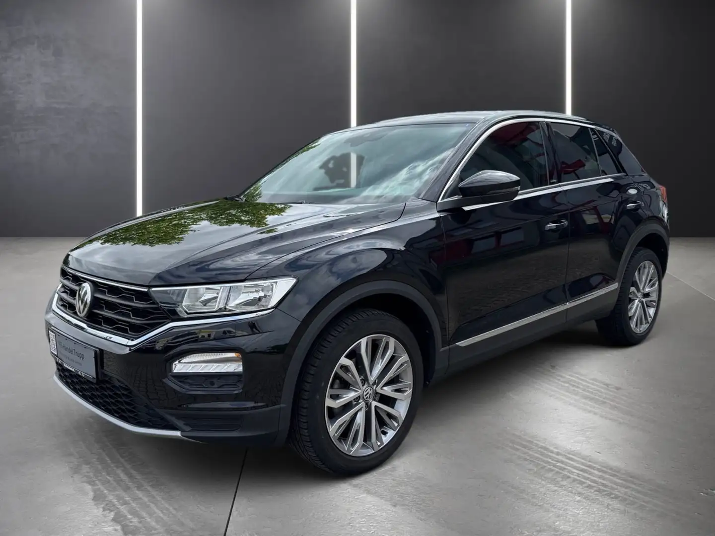 Volkswagen T-Roc Style 1.5 TSI  PDC Klima Navi DAB+ SHZ Noir - 1