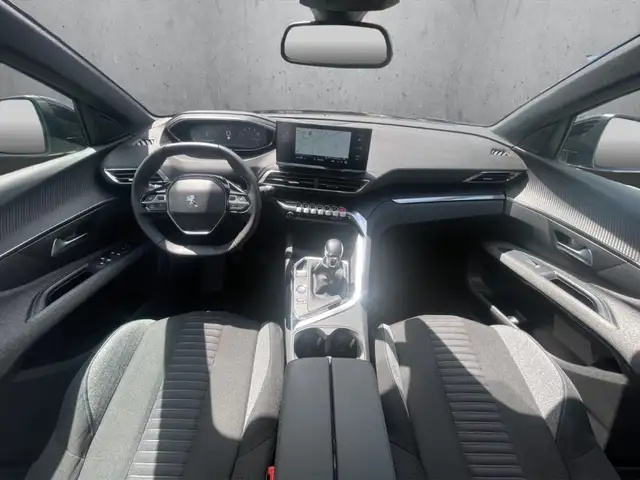 Peugeot 5008 view 12