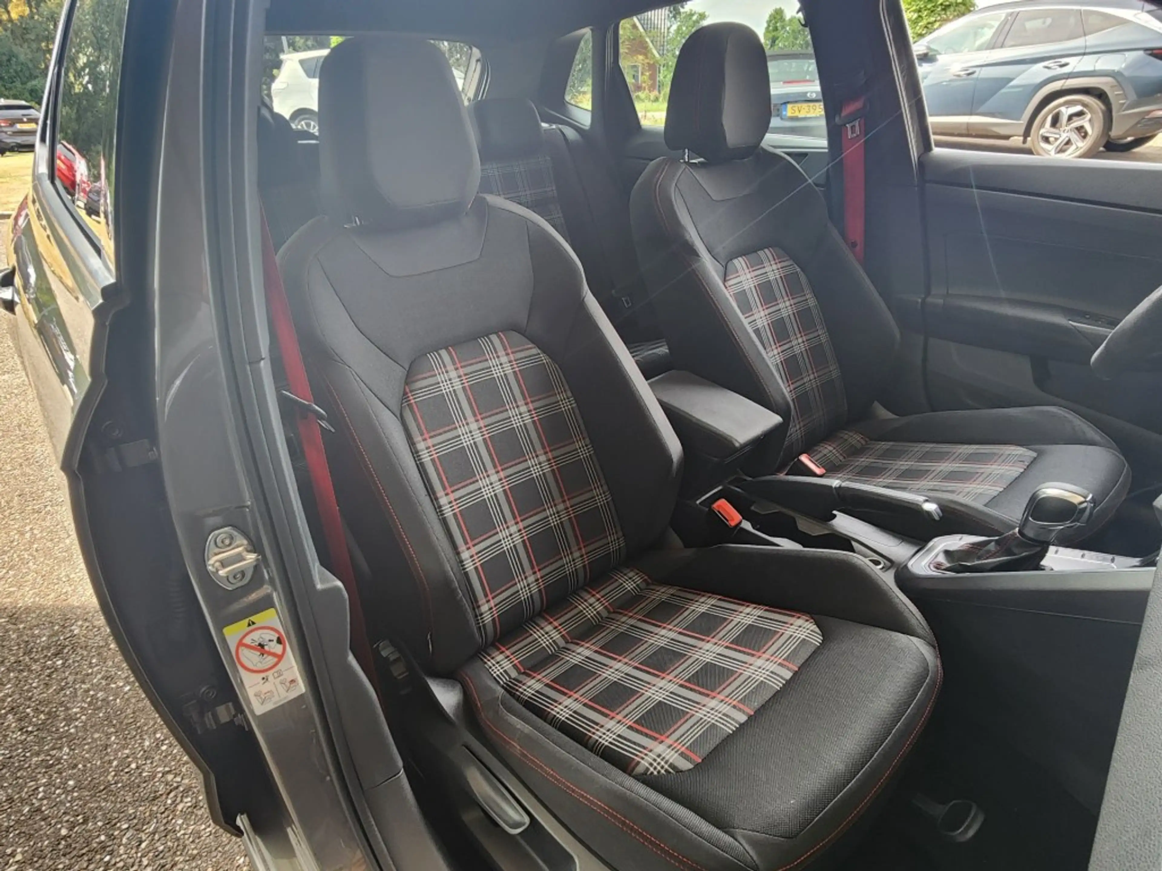 Volkswagen Polo GTI 2.0 TSI GTI, Virtual, Panoramadak, 18 inch, Androi — photo 5