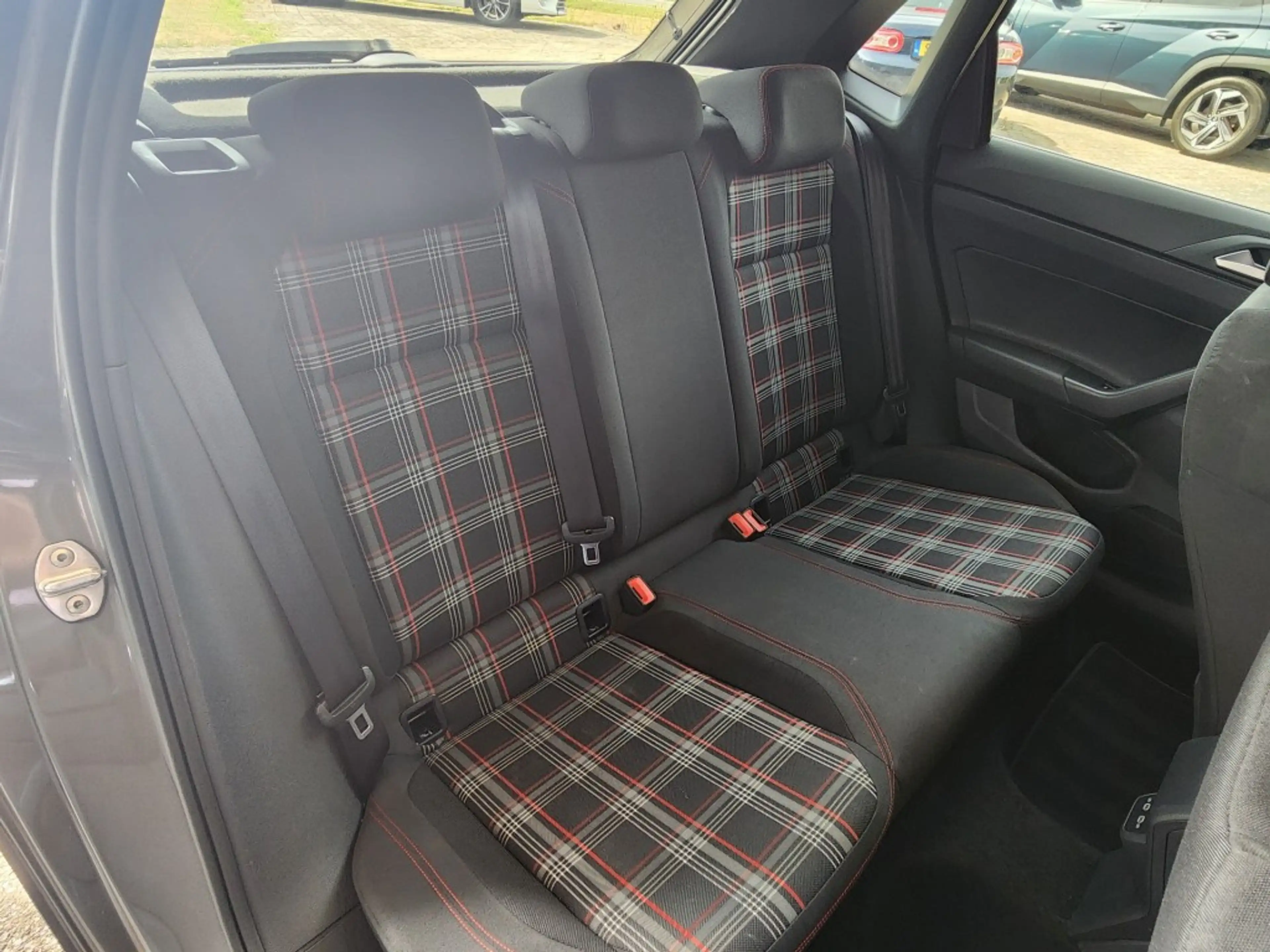 Volkswagen Polo GTI 2.0 TSI GTI, Virtual, Panoramadak, 18 inch, Androi — photo 6