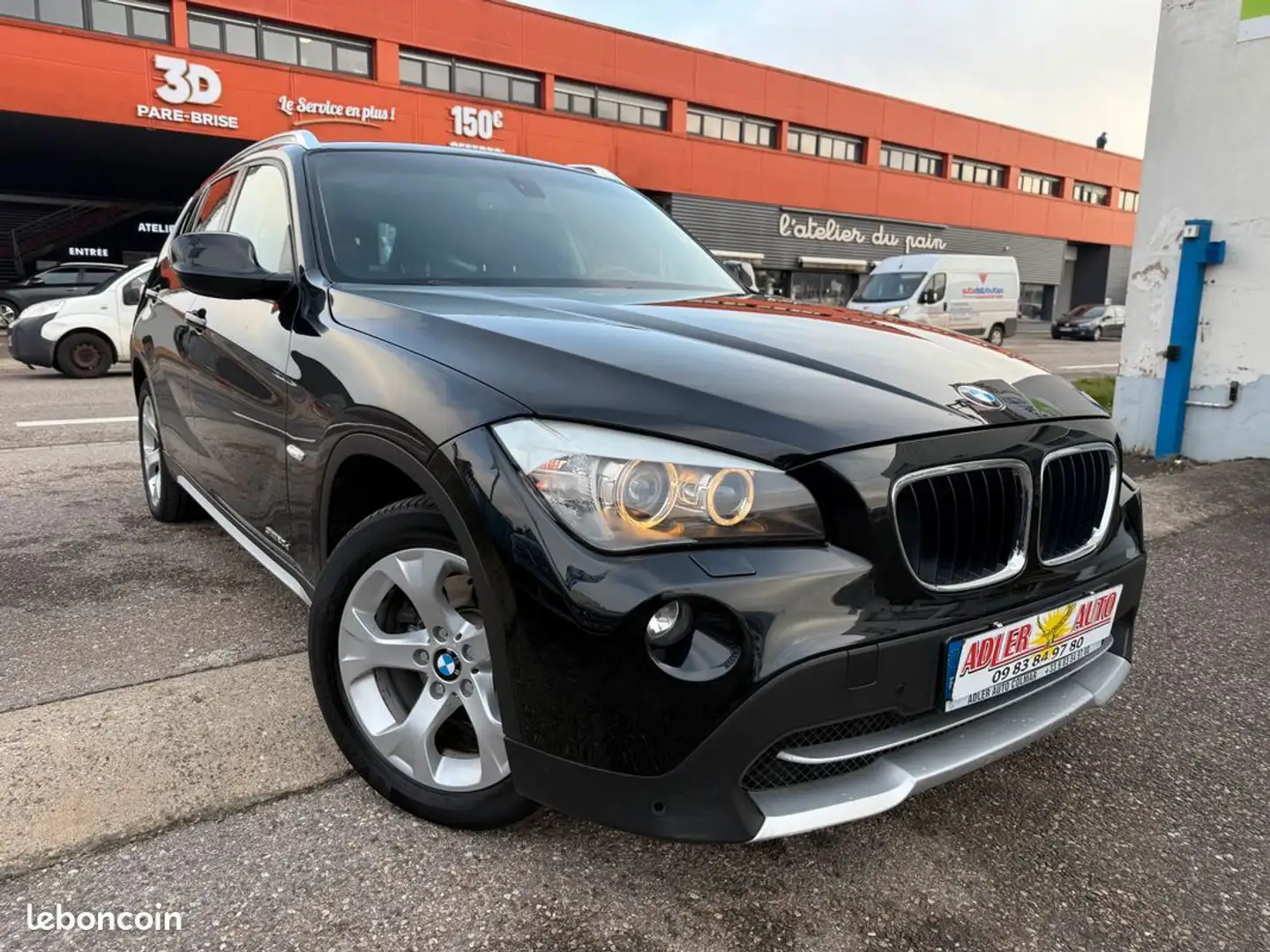 BMW X1 sDrive20d 177ch Sport Design Boite rapport 6 Noir - 1