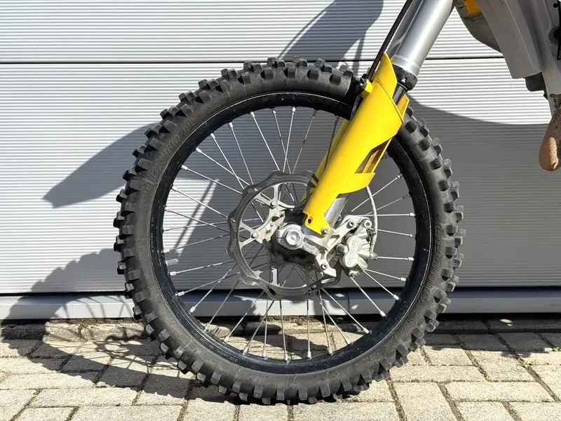 Husqvarna FE 350 - foto 8