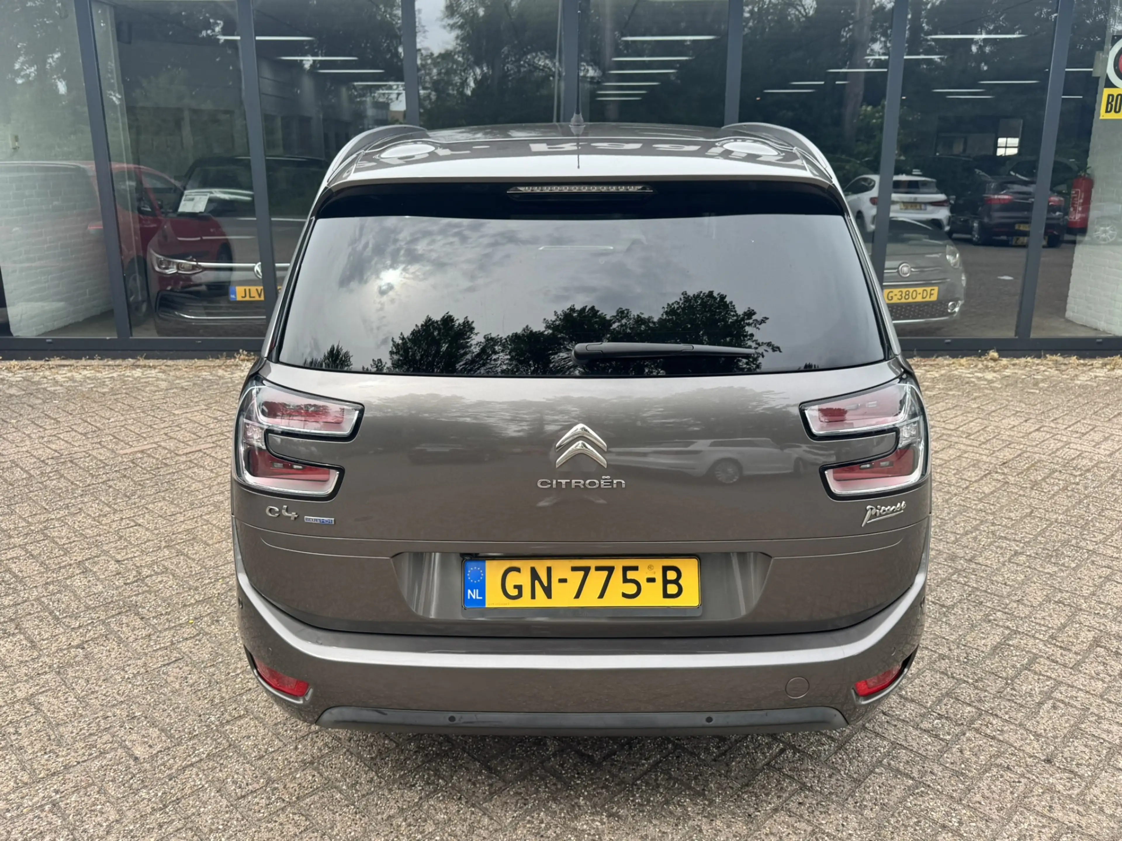 Citroen Grand C4 Picasso 1.6 BlueHDi Shine*Camera*Navi*EXPORT/EX.BPM* — photo 13