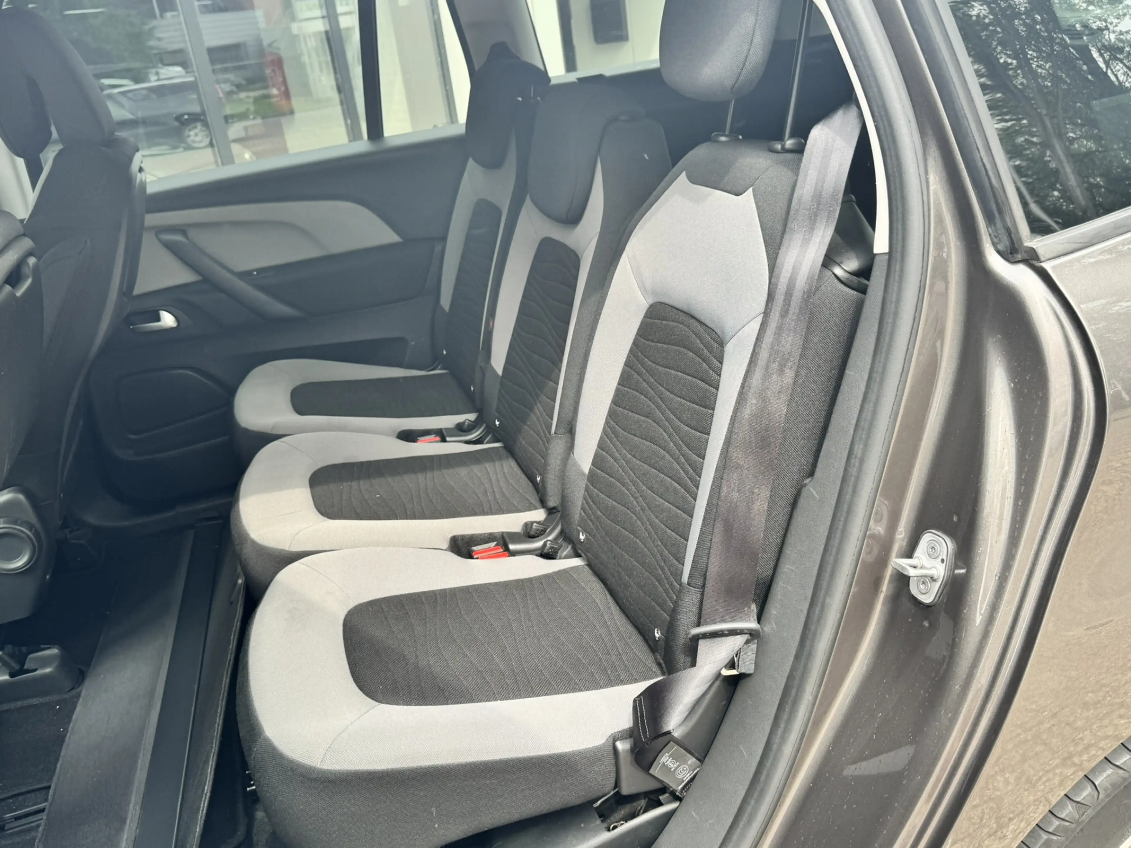 Citroen Grand C4 Picasso 1.6 BlueHDi Shine*Camera*Navi*EXPORT/EX.BPM* — photo 10