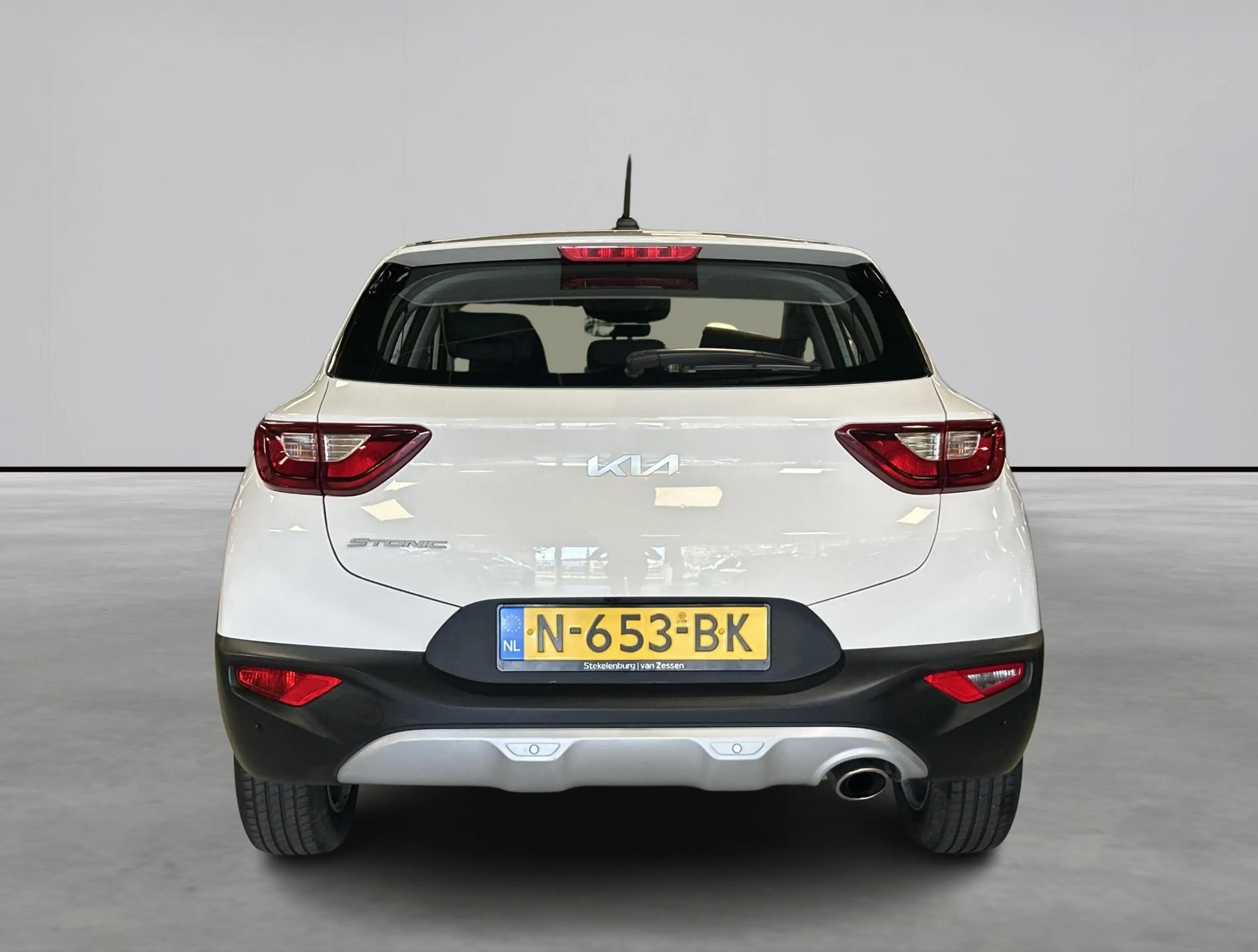 Kia Stonic 1.0 T-GDi MHEV DynamicLine Carplay/Android Auto — photo 4