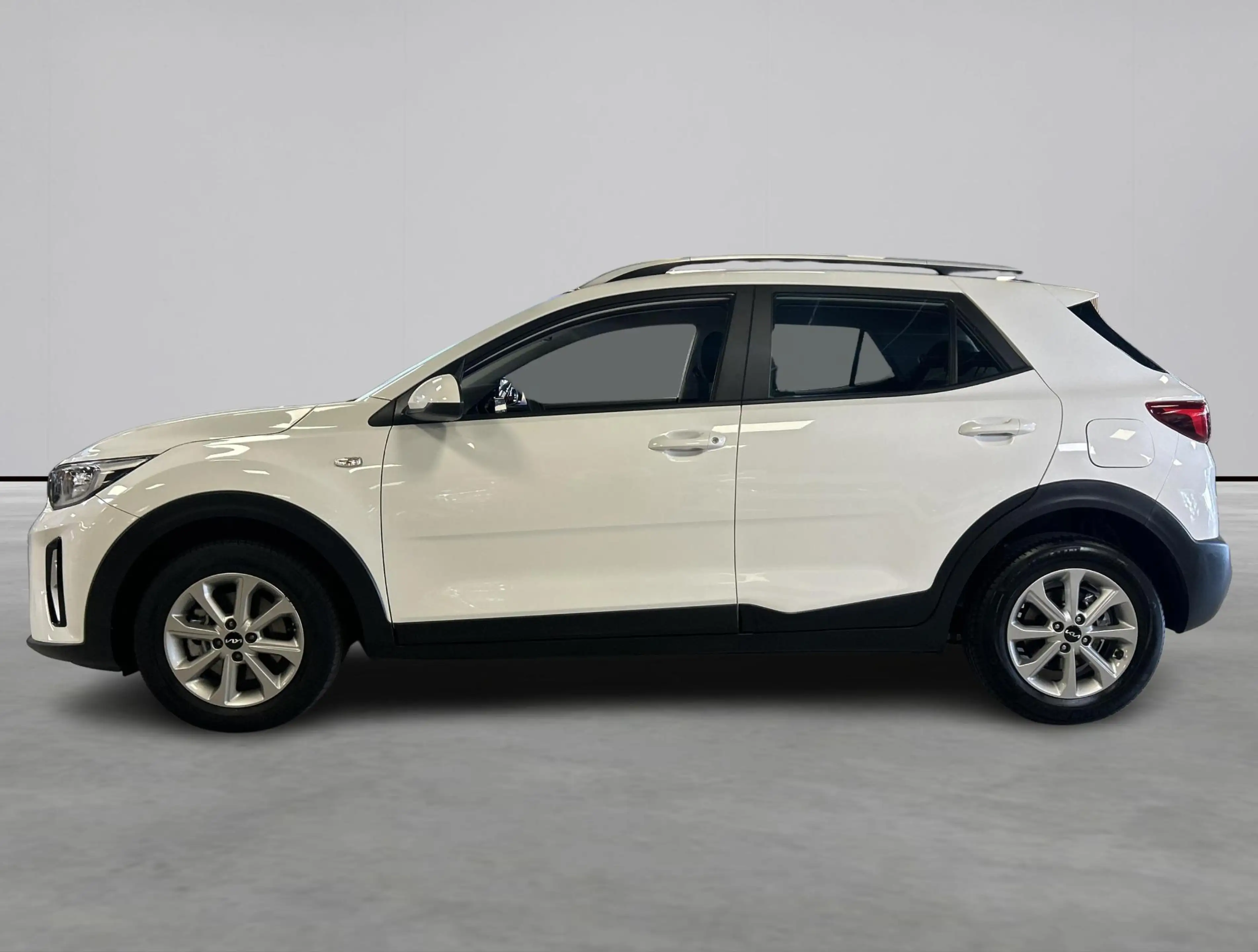 Kia Stonic 1.0 T-GDi MHEV DynamicLine Carplay/Android Auto — photo 2