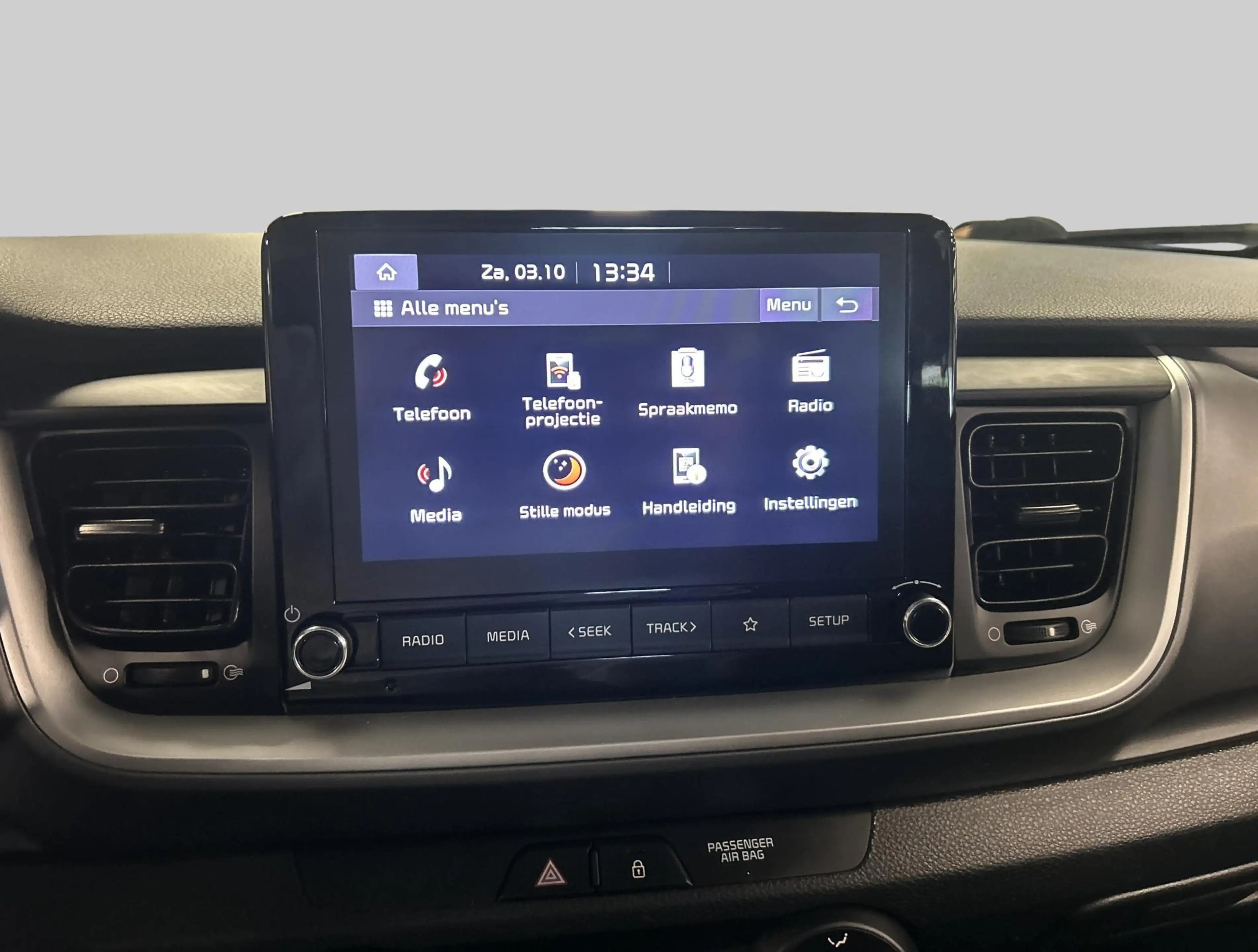 Kia Stonic 1.0 T-GDi MHEV DynamicLine Carplay/Android Auto — photo 13