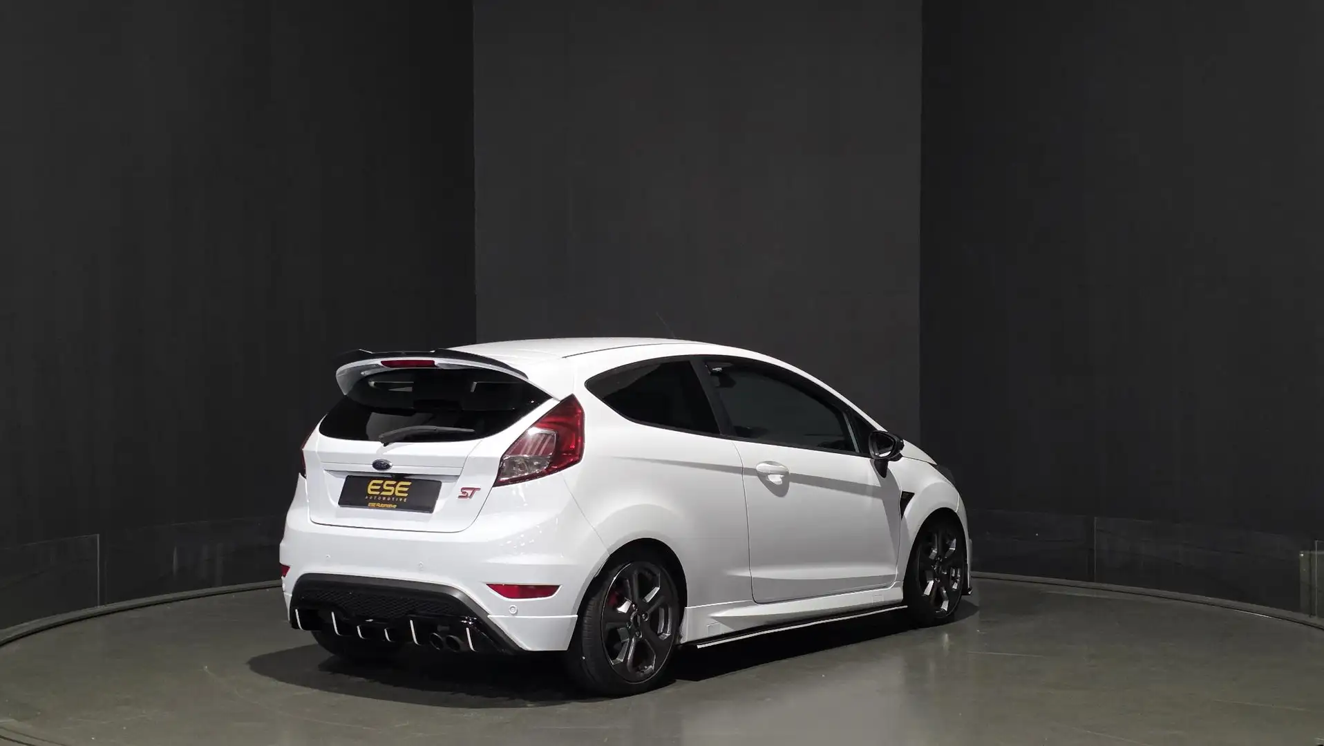 Ford Fiesta 1.6 ST2 | Maxton | Camera | Navi | Stoelverwarming Weiß - 2