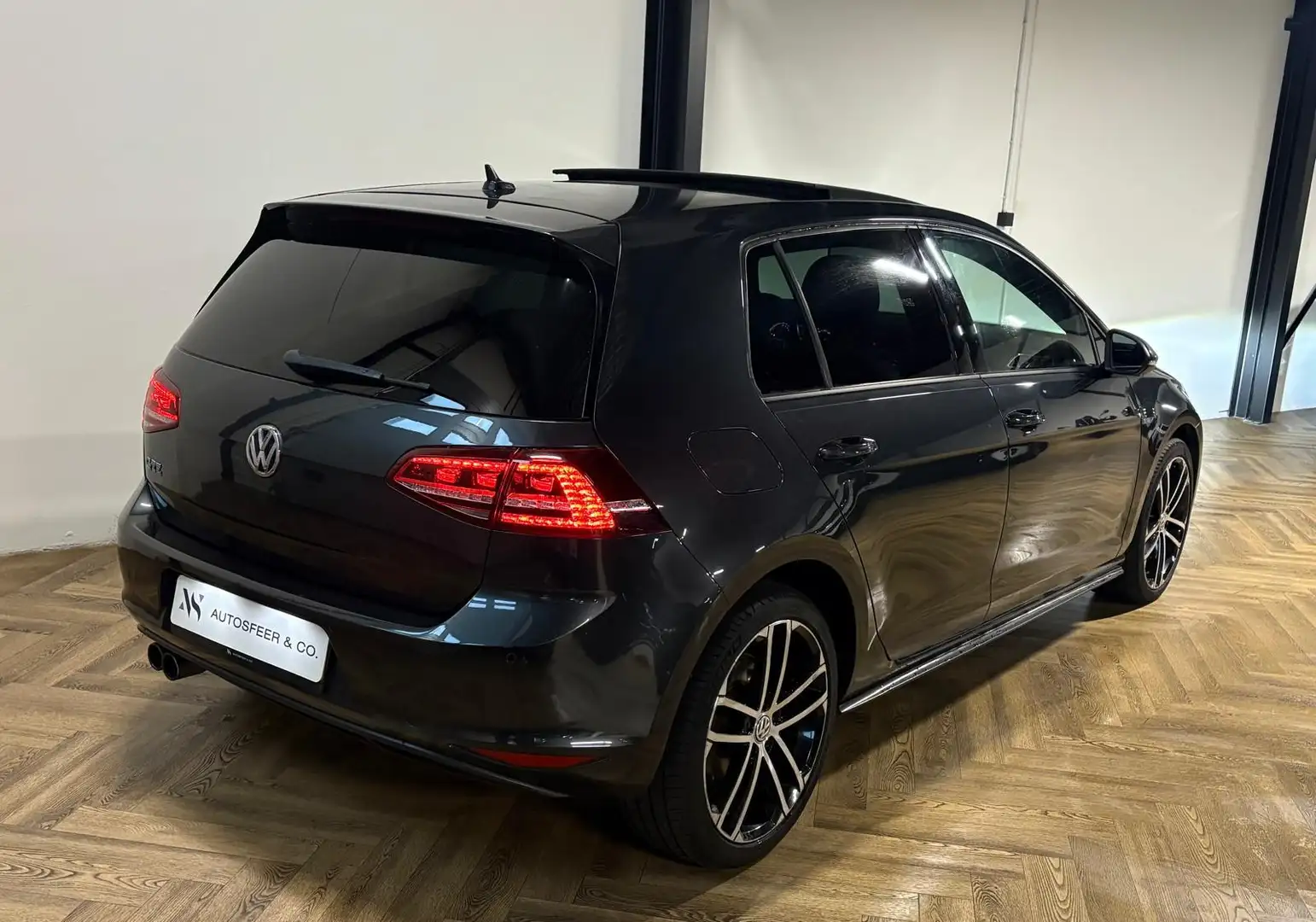 Volkswagen Golf GTE 1.4 TSI PANO CAM Noir - 2