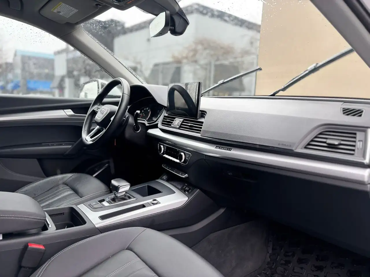 Audi Q5 снимка Audi Q5