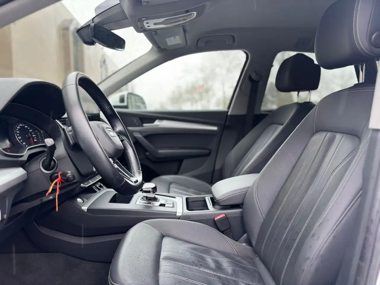 Audi Q5 снимка Audi Q5